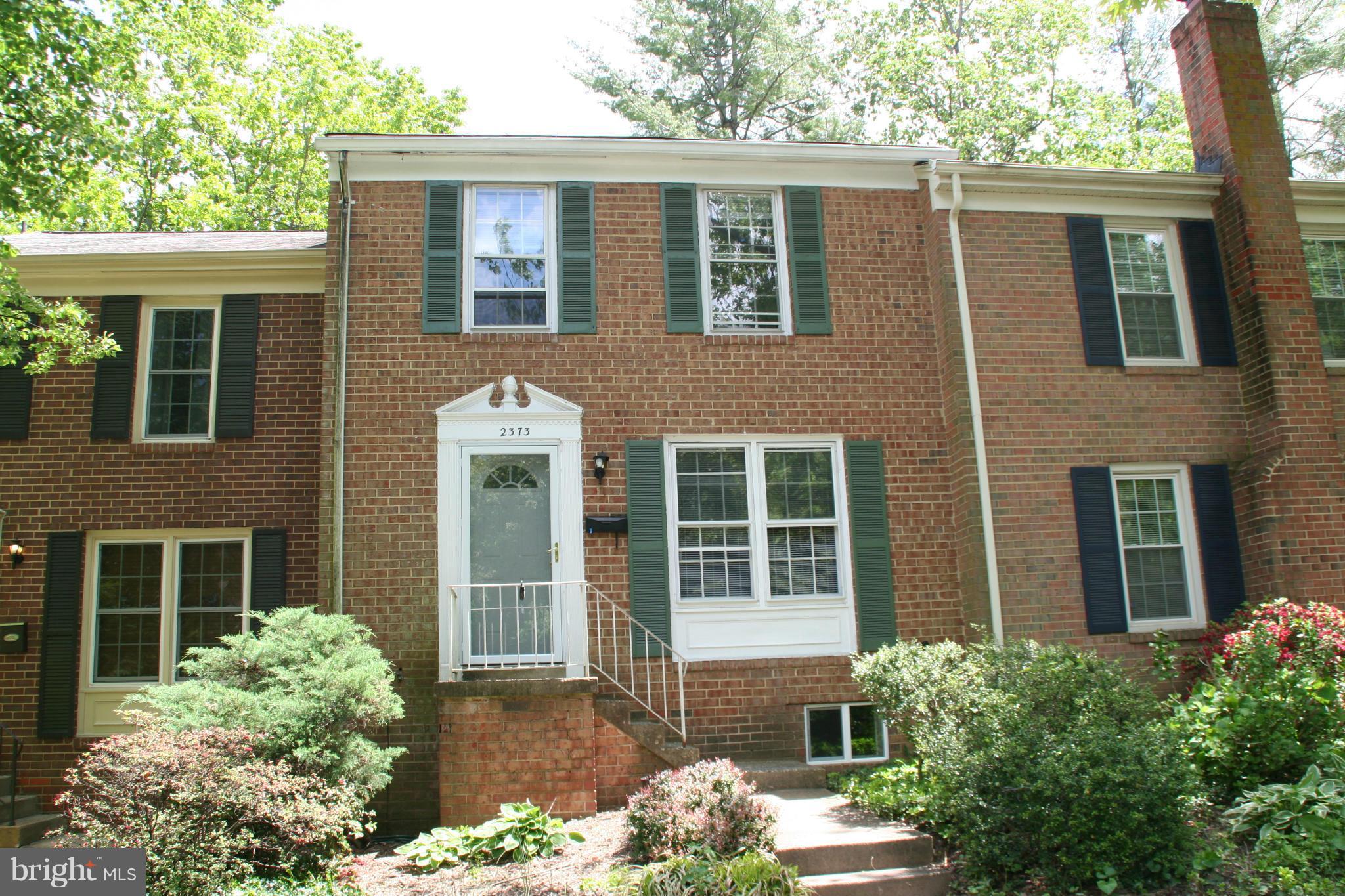 DEEPWOOD - Residential Lease