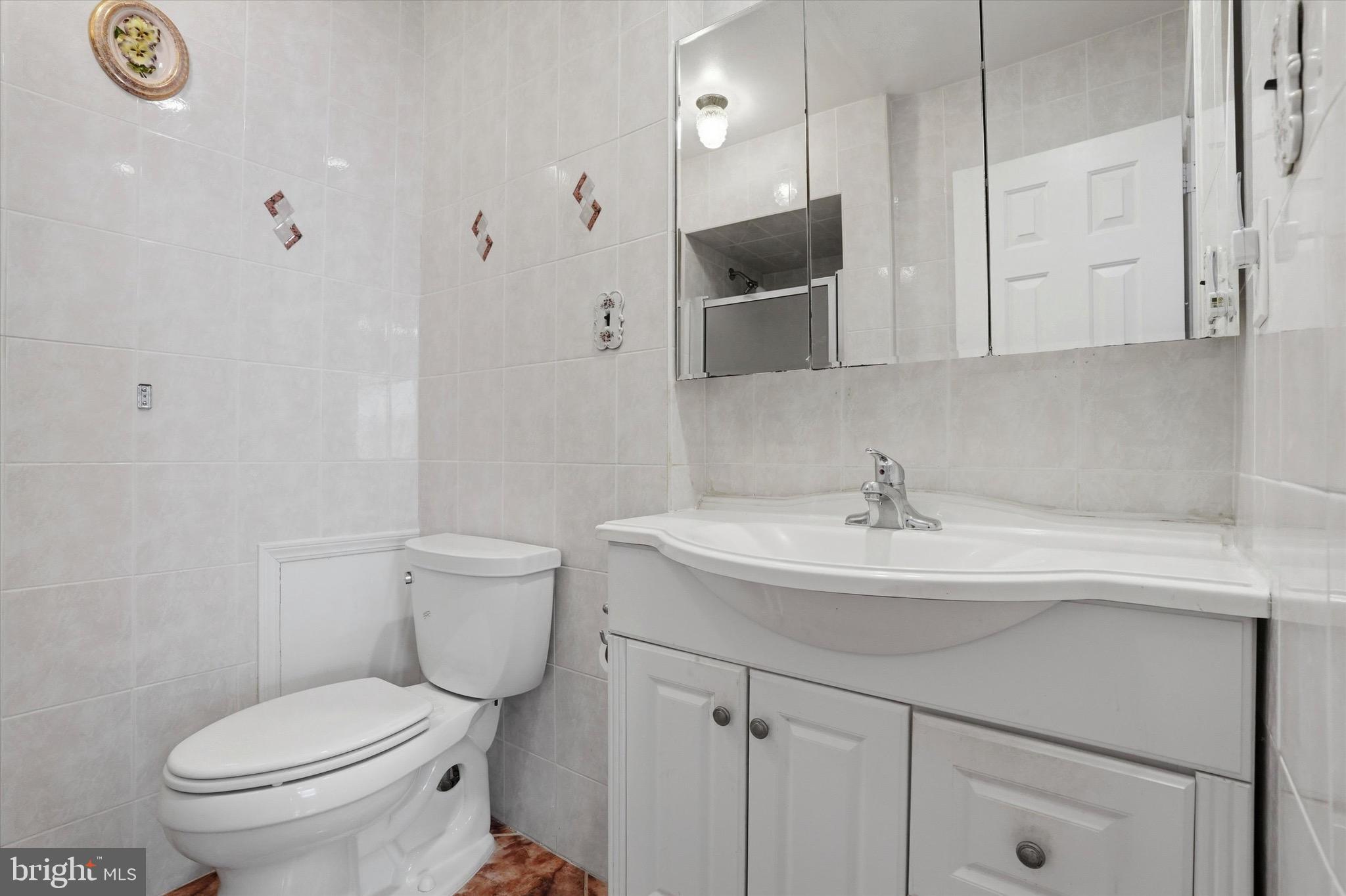 SOMERTON - Residential