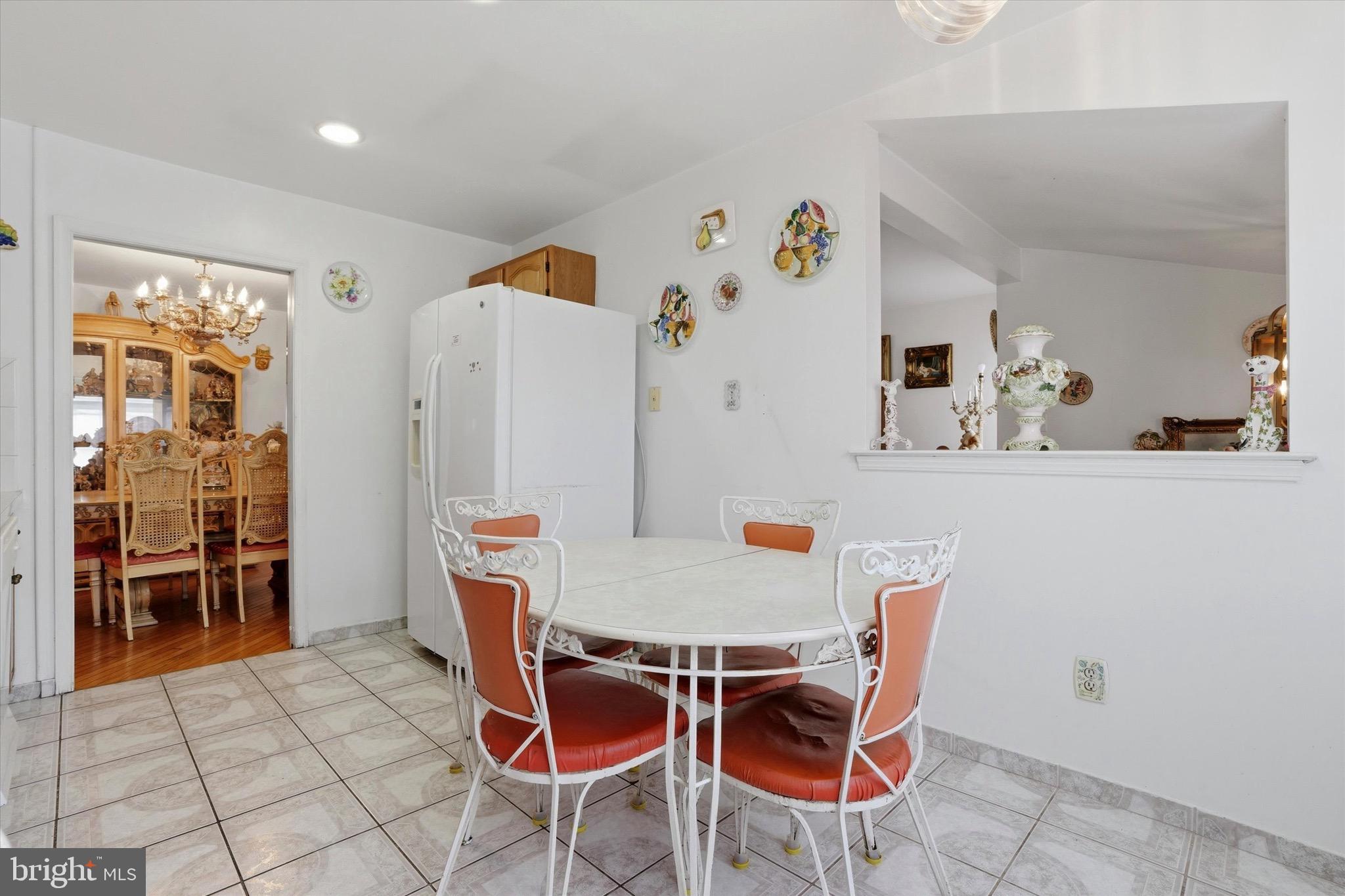 SOMERTON - Residential