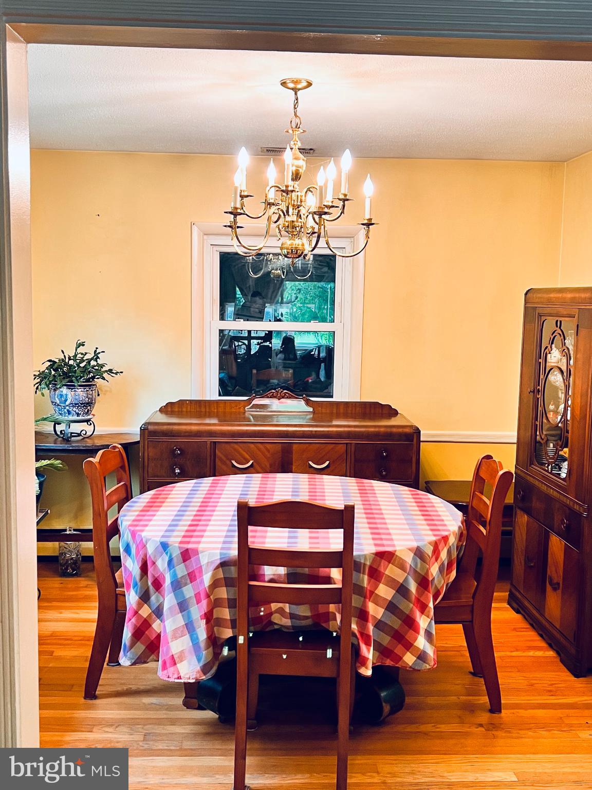 COOL SPRING - Residential