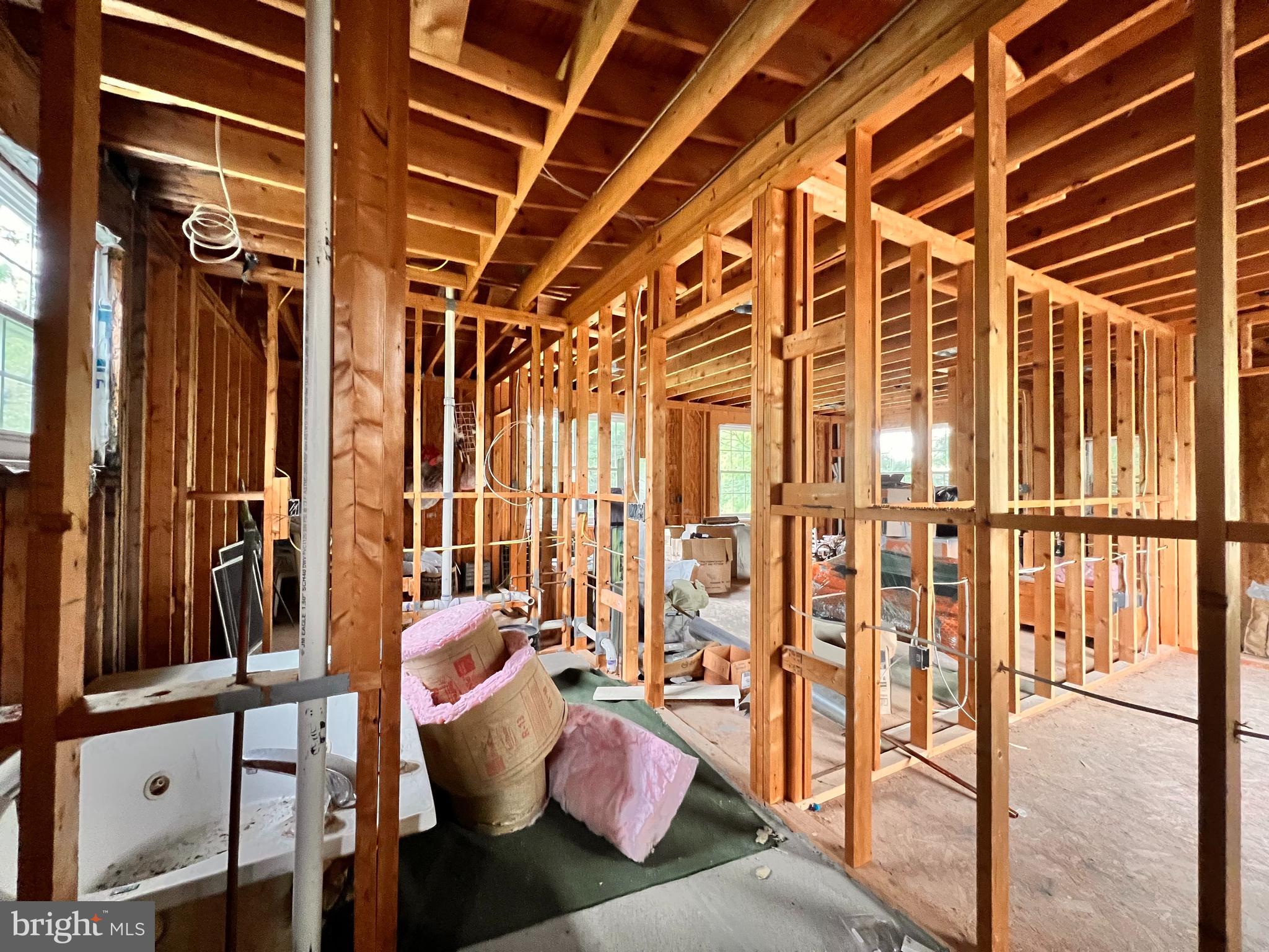 COOL SPRING - Residential