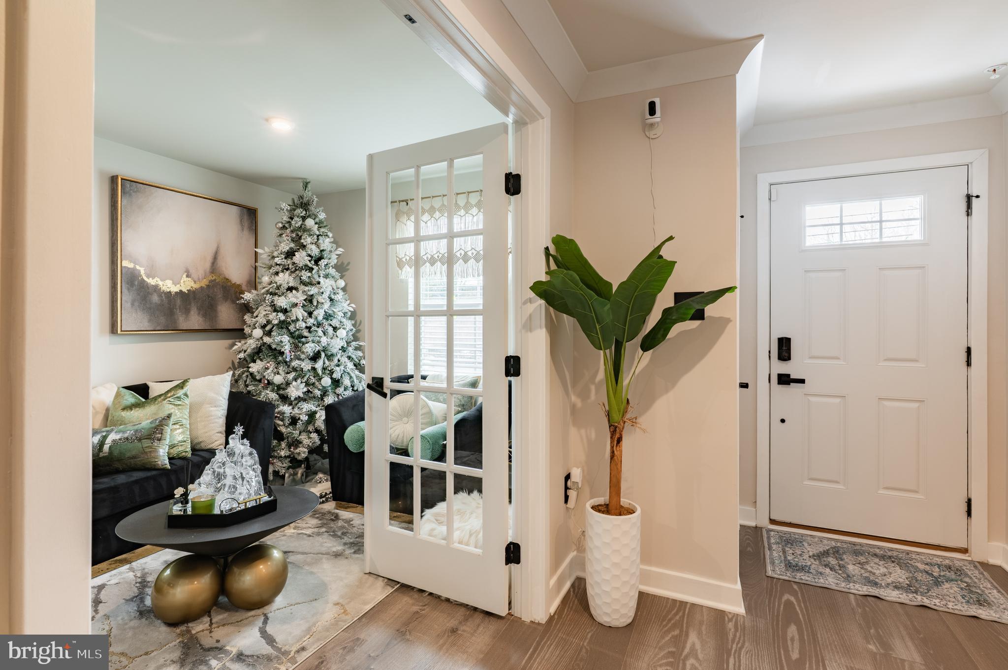 DUBLIN CROSSING - Residential