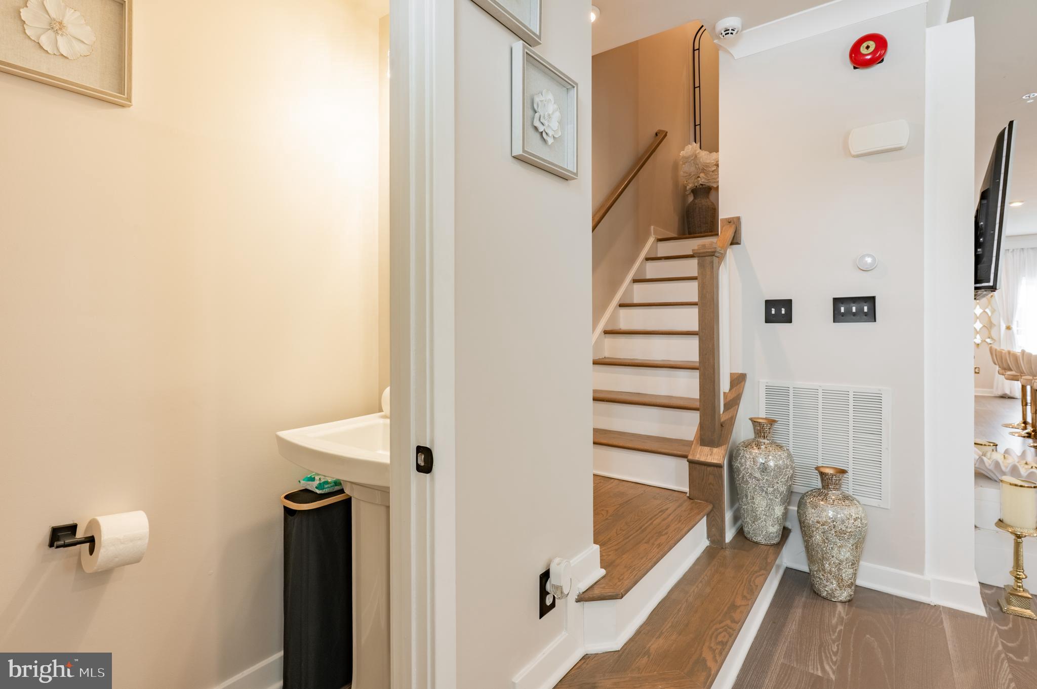 DUBLIN CROSSING - Residential