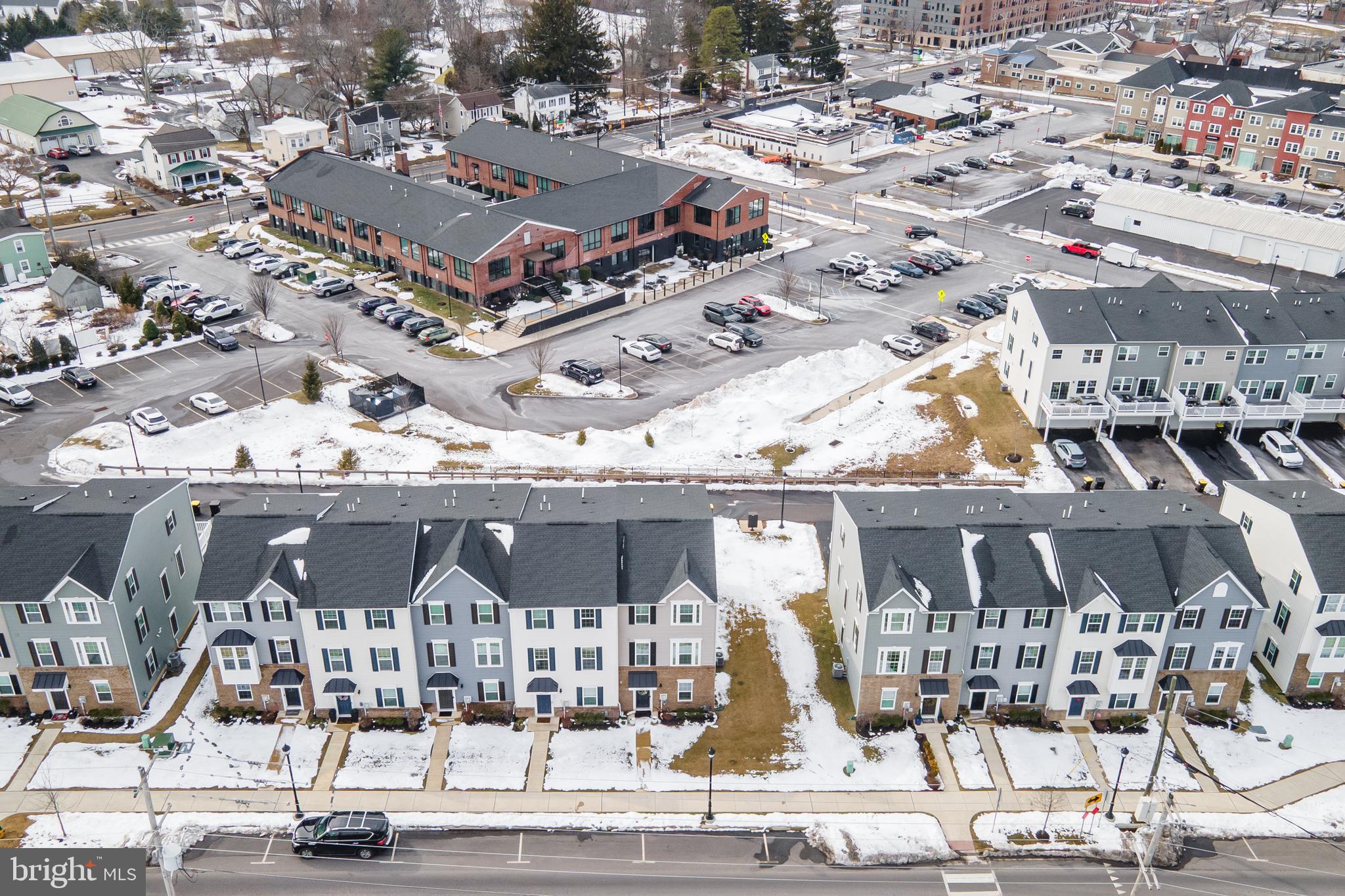 DUBLIN CROSSING - Residential