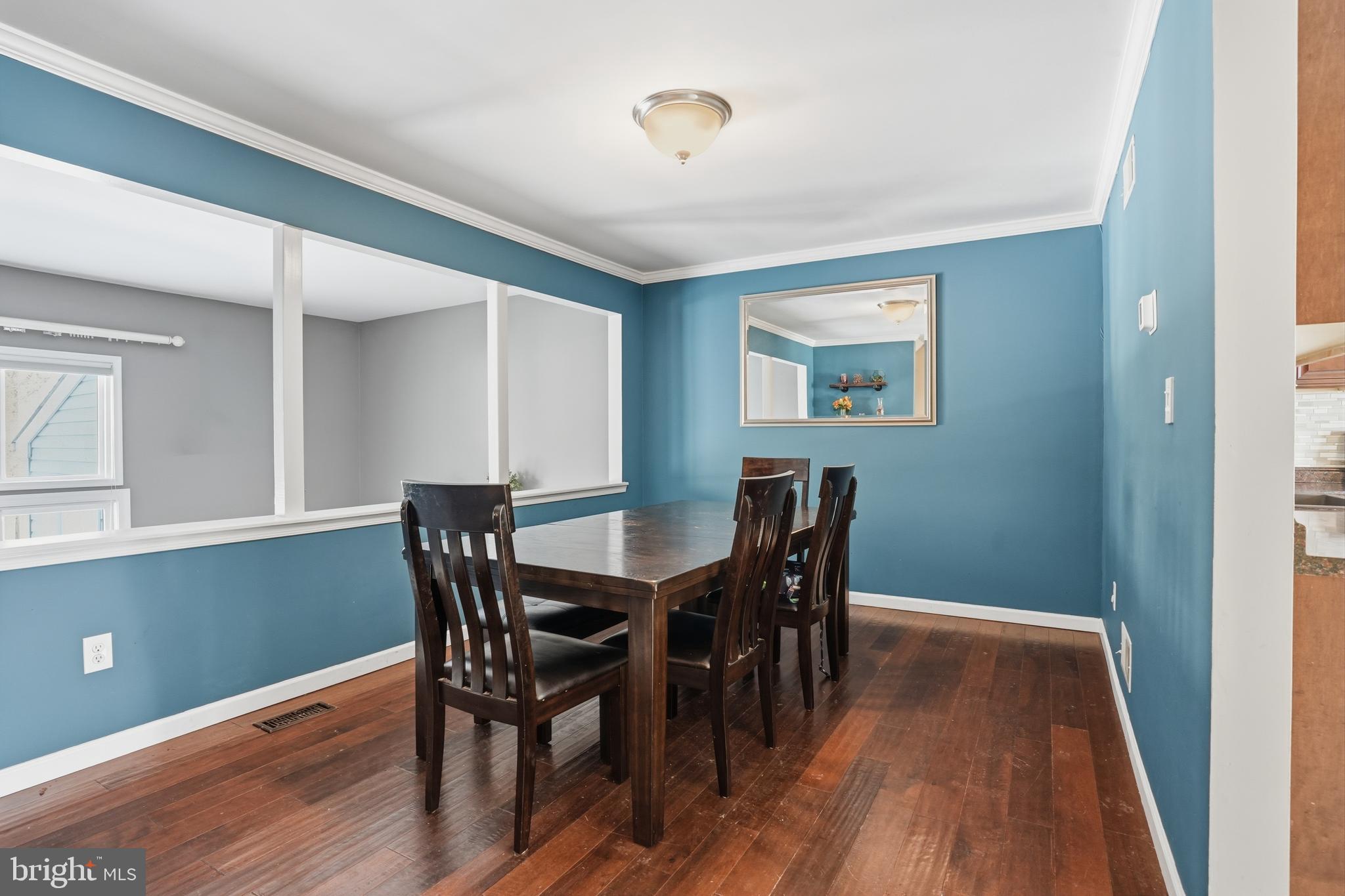 THE HIGHLANDS - Residential