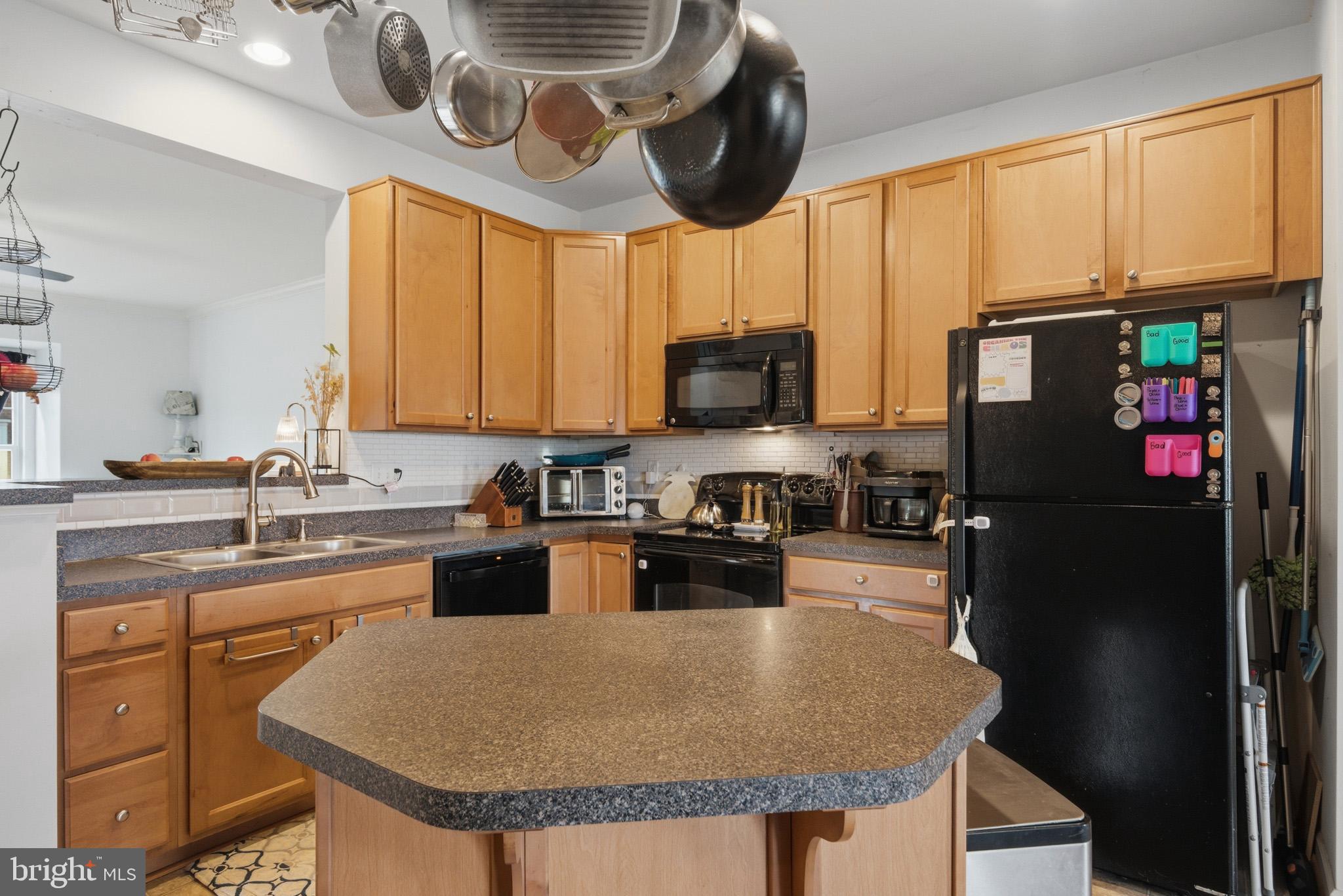 WINDMILL CROSSING - Residential