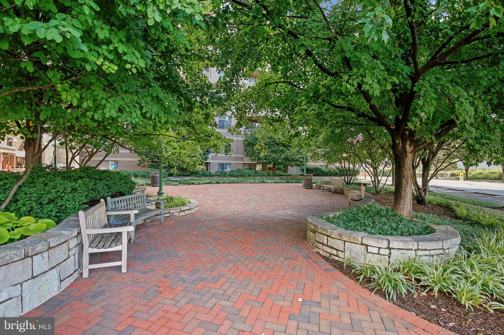 CRESCENT PLAZA - Residential