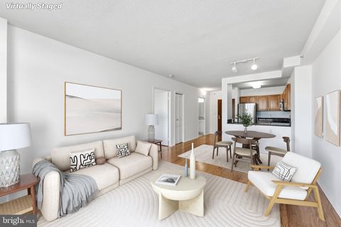 Photo of 7111 Woodmont Avenue #708, BETHESDA, MD 20815 (MLS # MDMC2208928)