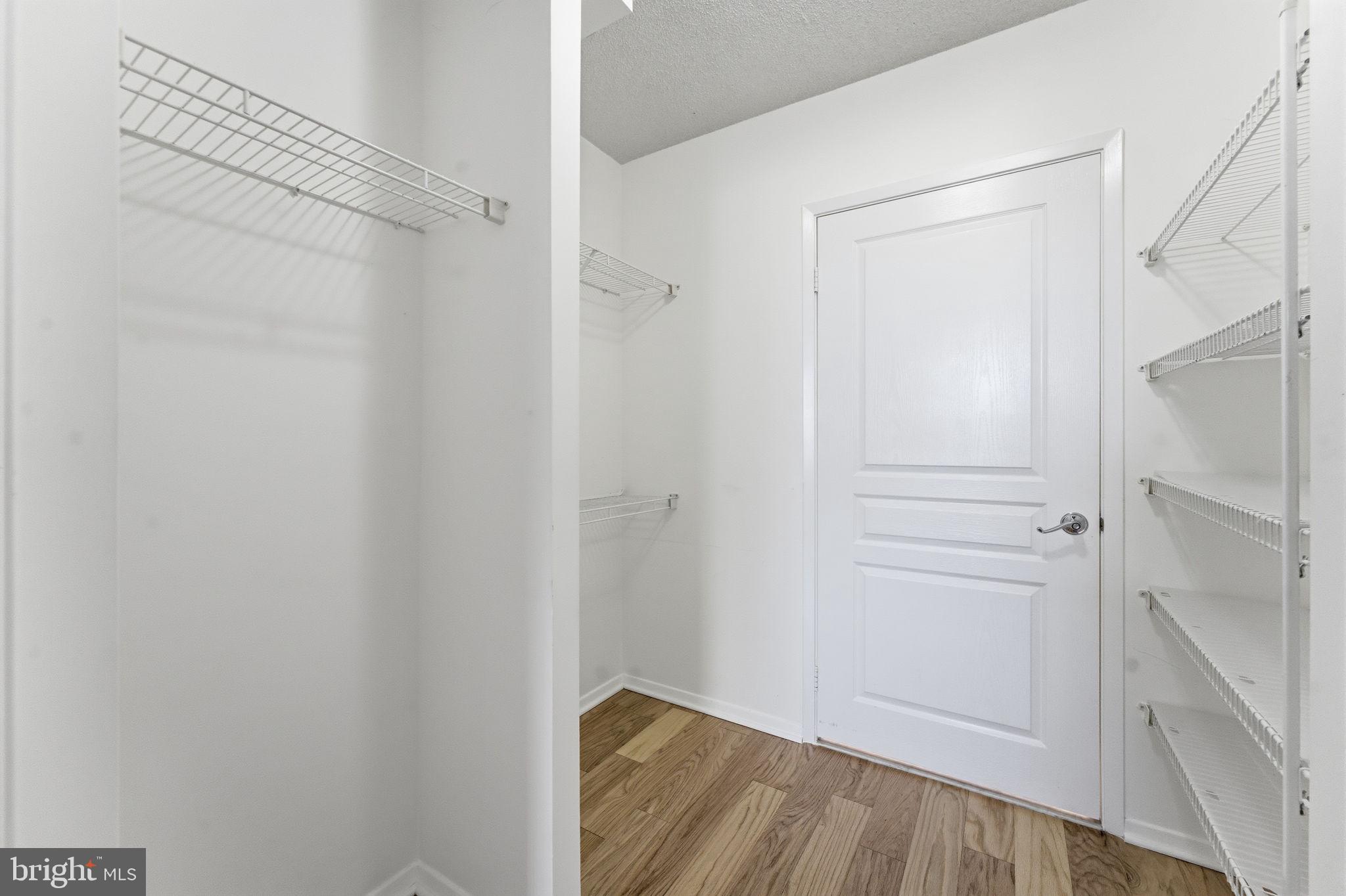 CRESCENT PLAZA - Residential