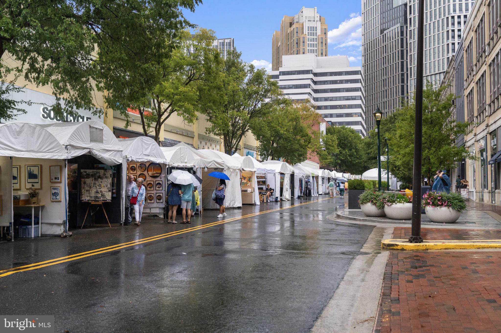 CRESCENT PLAZA - Residential