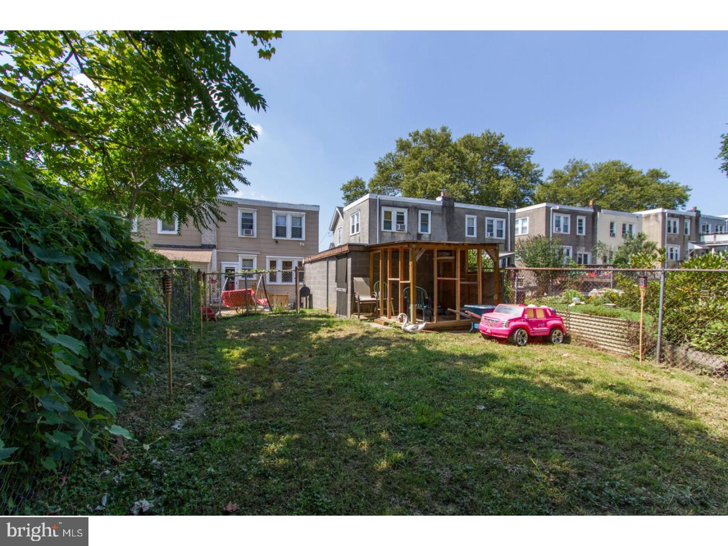 BEVERLY HILLS - Residential