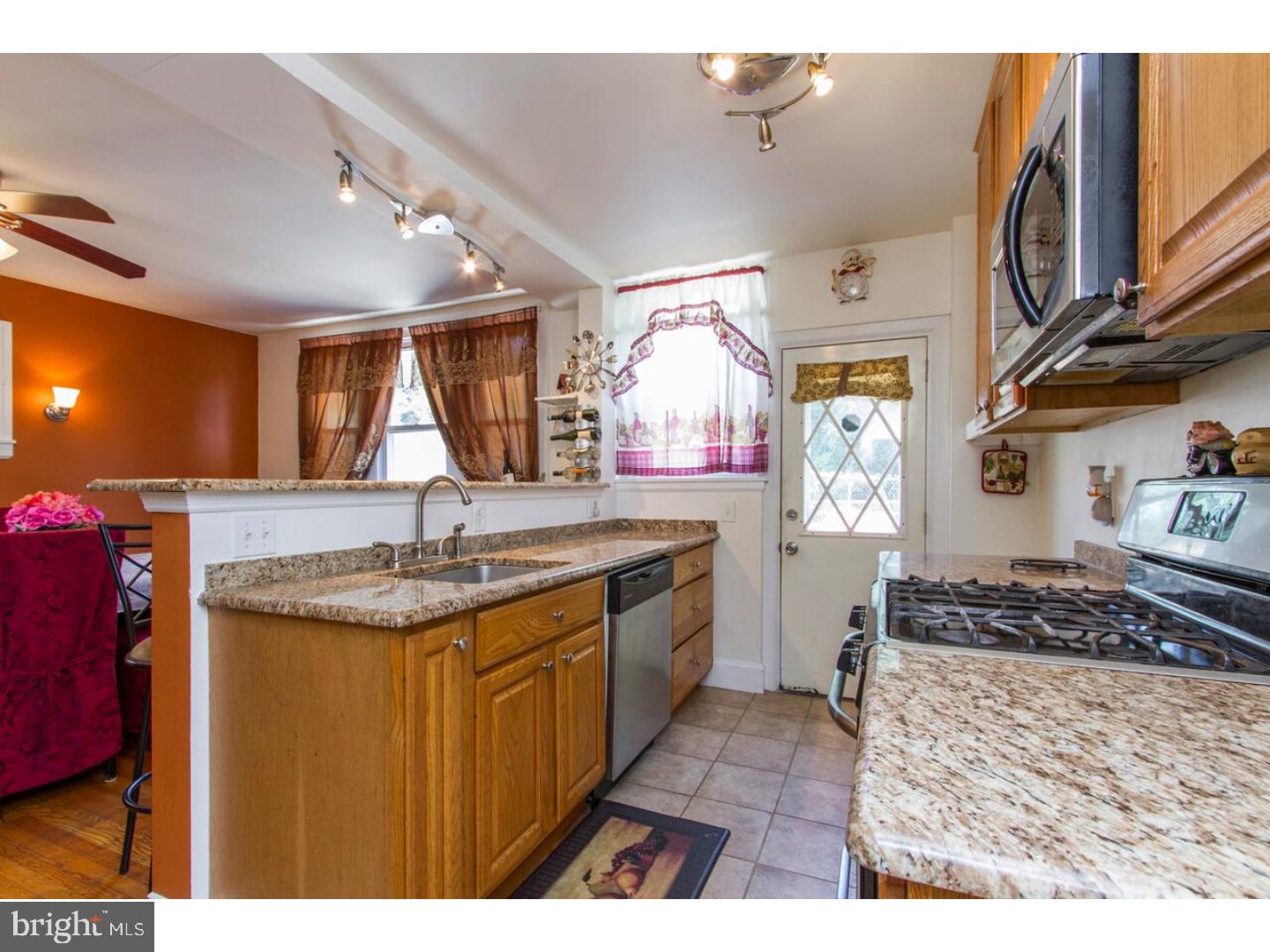 BEVERLY HILLS - Residential