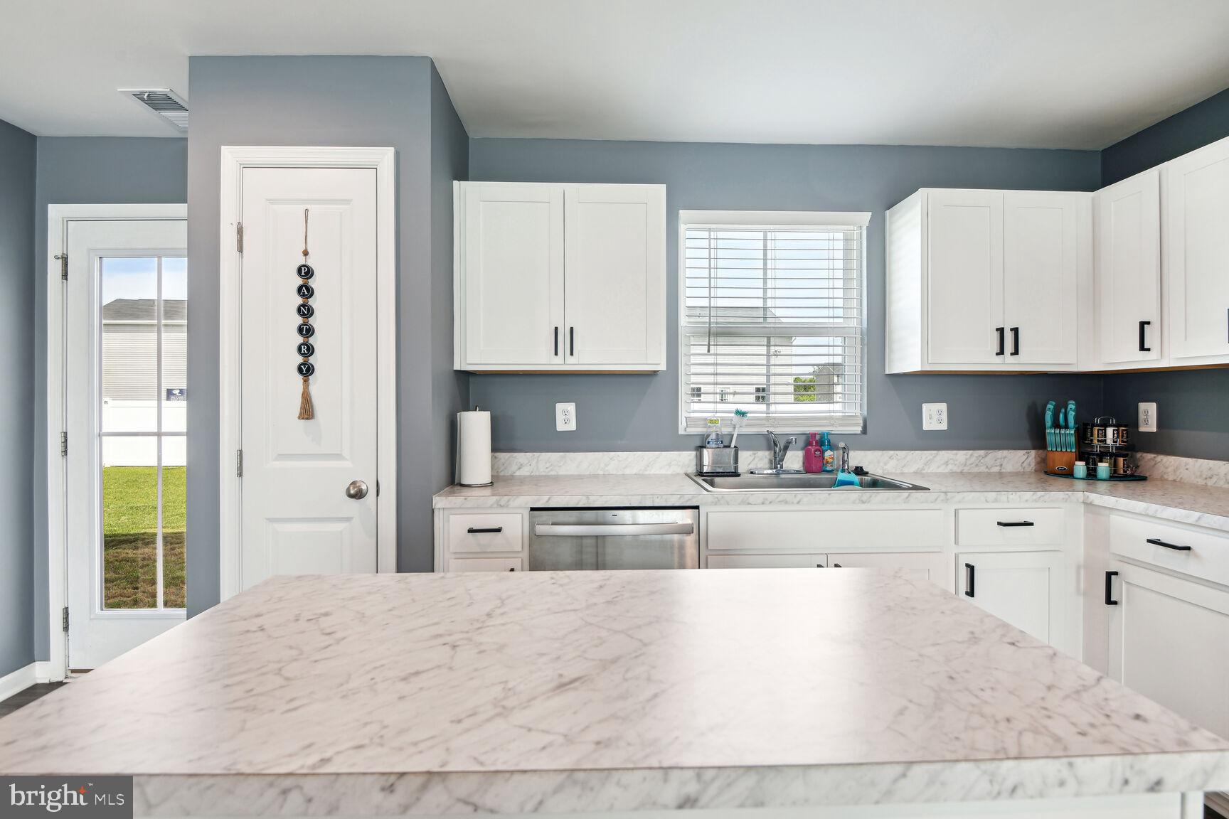 HERON POINT - Residential