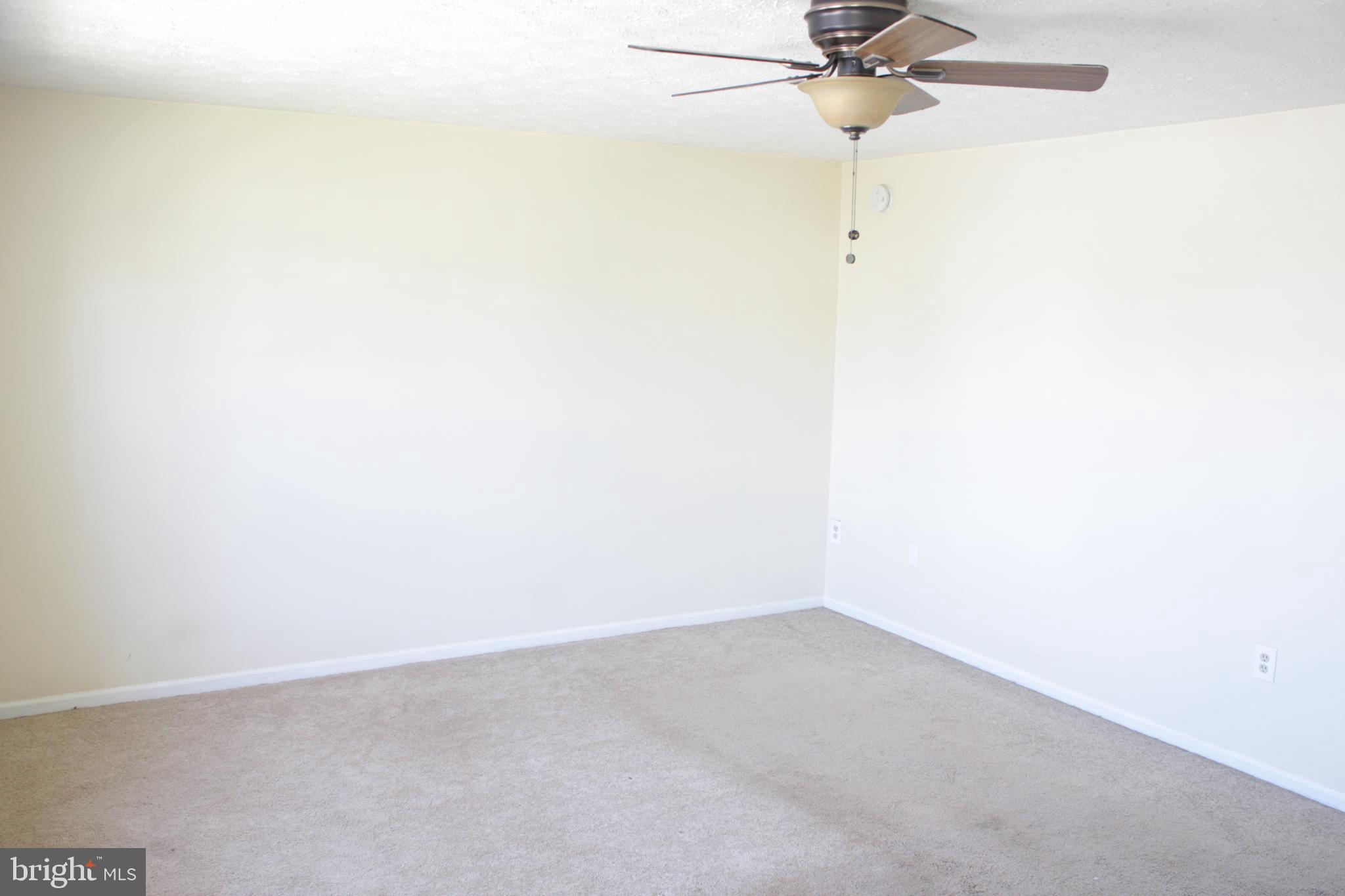 HILLCREST ORCHARDS - Residential