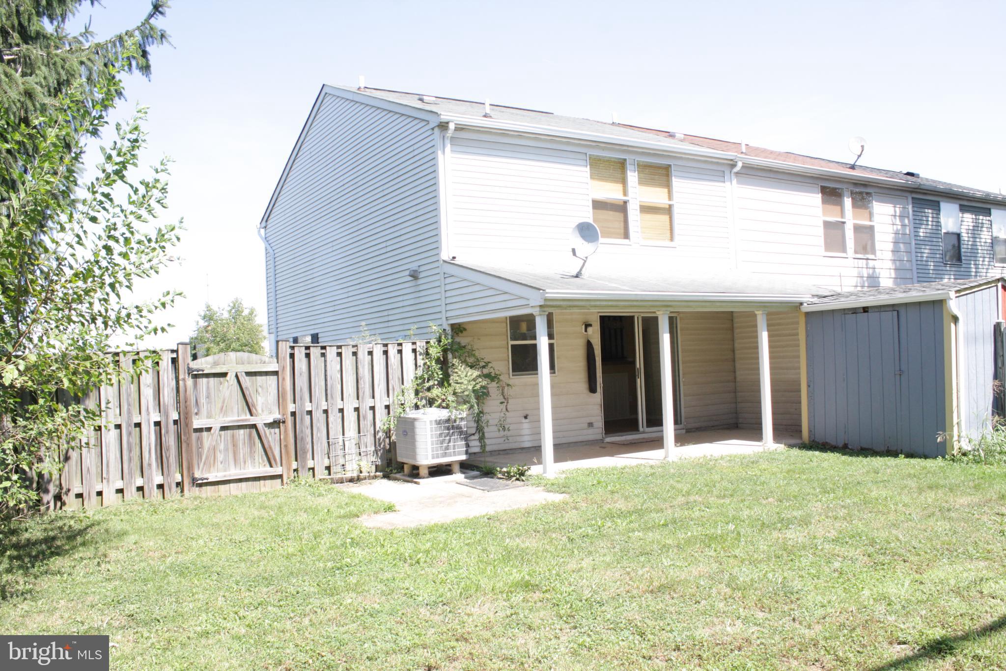 HILLCREST ORCHARDS - Residential