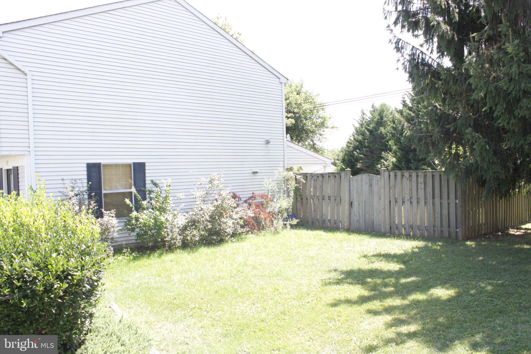 HILLCREST ORCHARDS - Residential