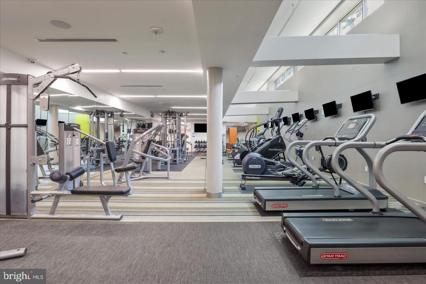 ROTONDA - Residential