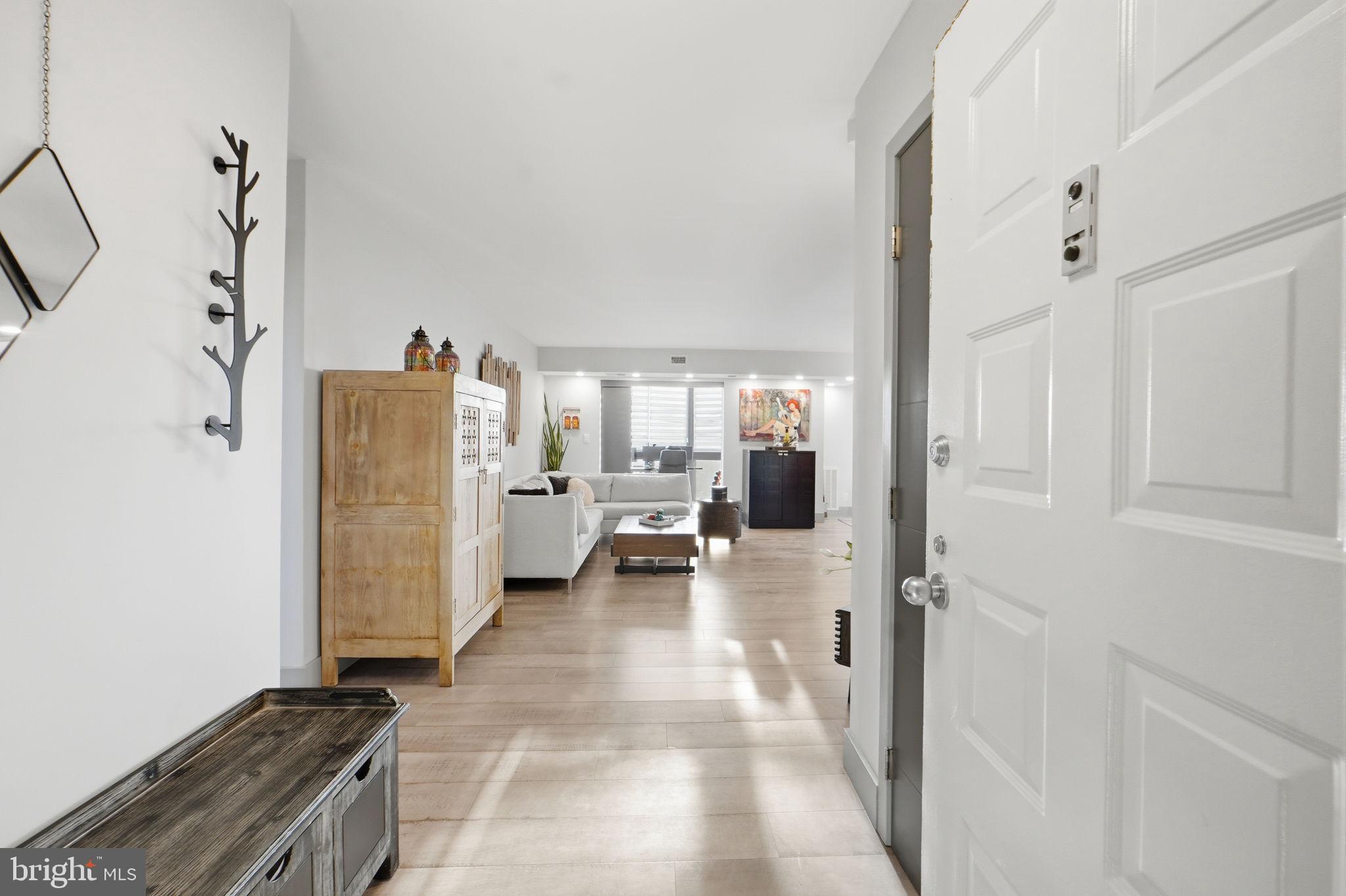 ROTONDA - Residential