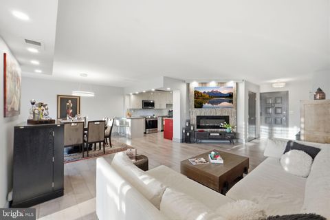 Photo of 8340 Greensboro Drive #1007, MCLEAN, VA 22102 (MLS # VAFX2301072)