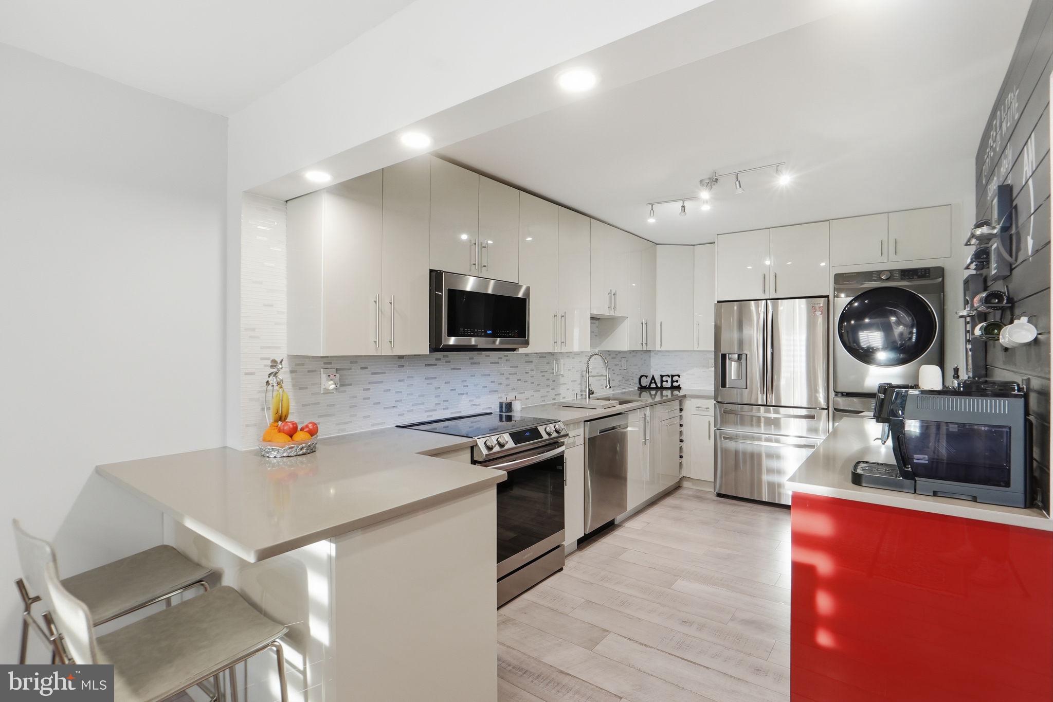 ROTONDA - Residential