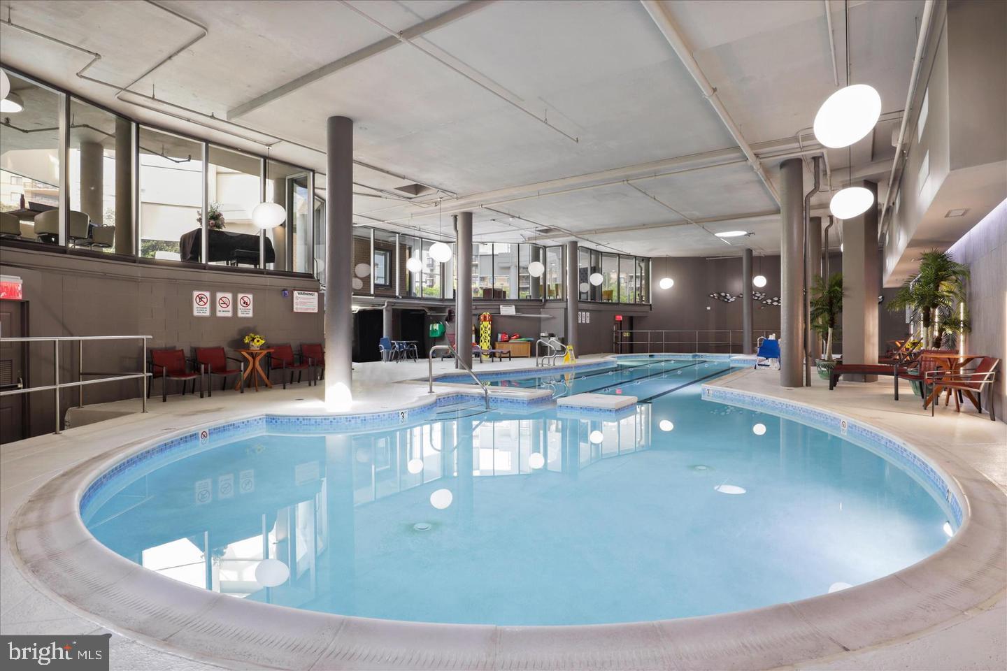 ROTONDA - Residential