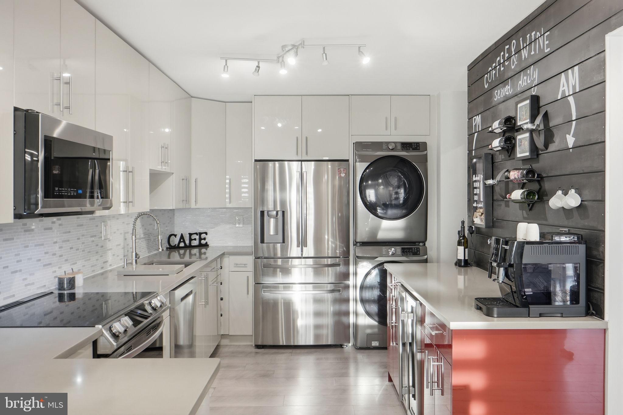 ROTONDA - Residential