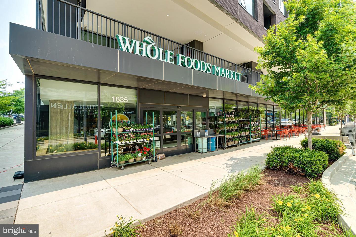 ROTONDA - Residential