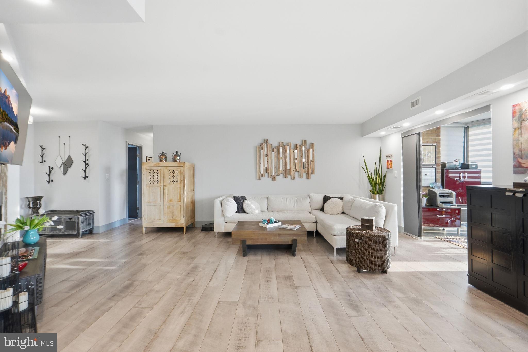 ROTONDA - Residential