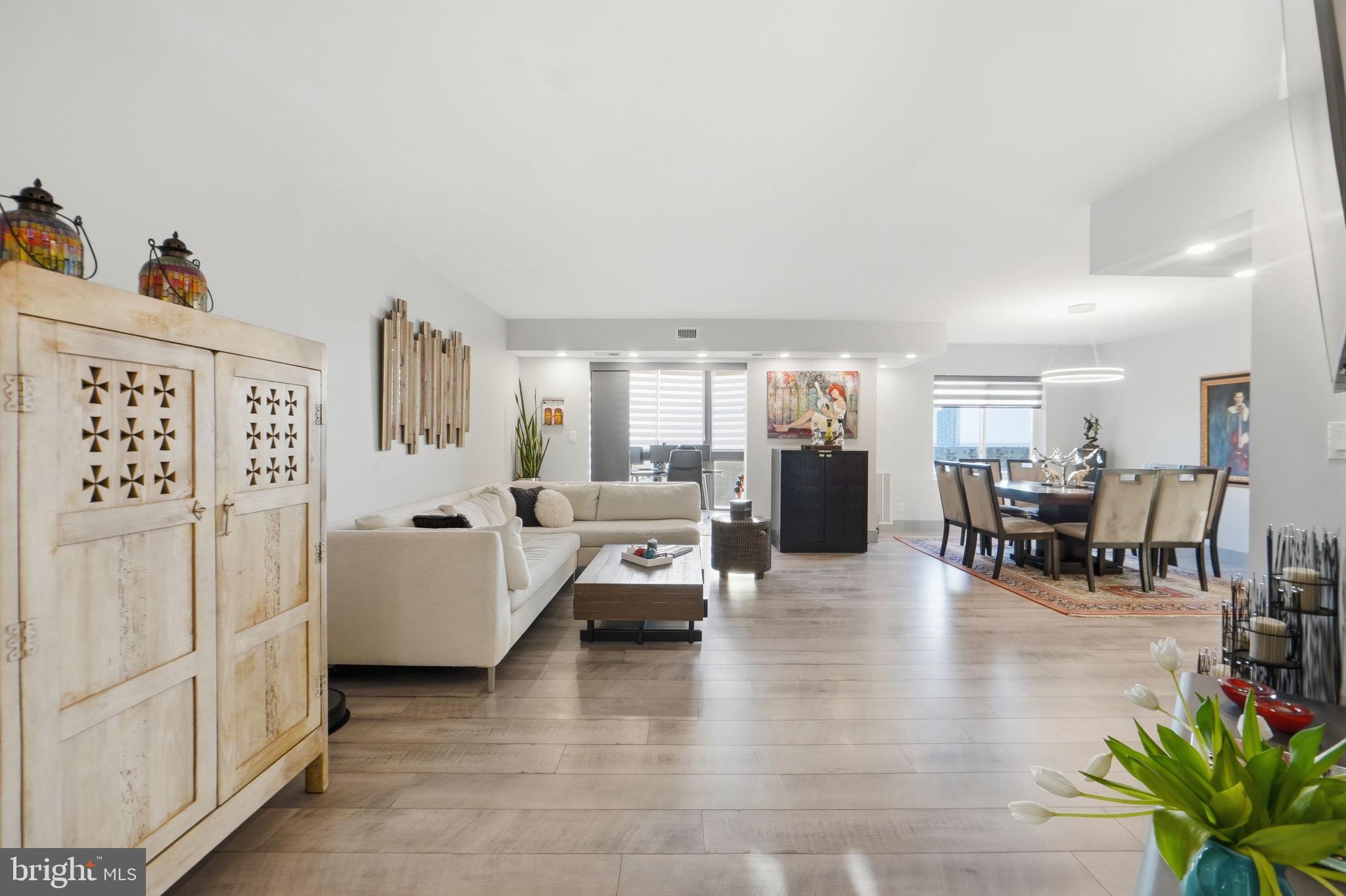 ROTONDA - Residential