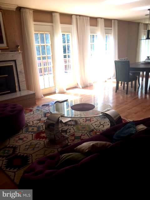 GREENE TREE - Residential