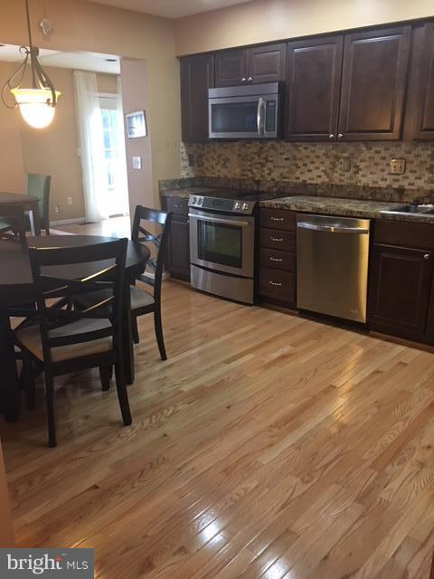 GREENE TREE - Residential