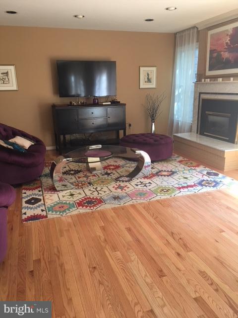 GREENE TREE - Residential