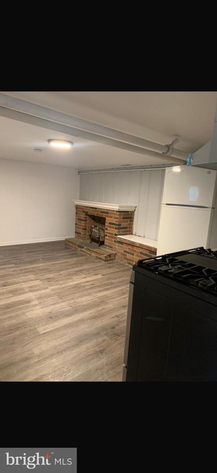 2906 GRINDON AVENUE BASEMENT
