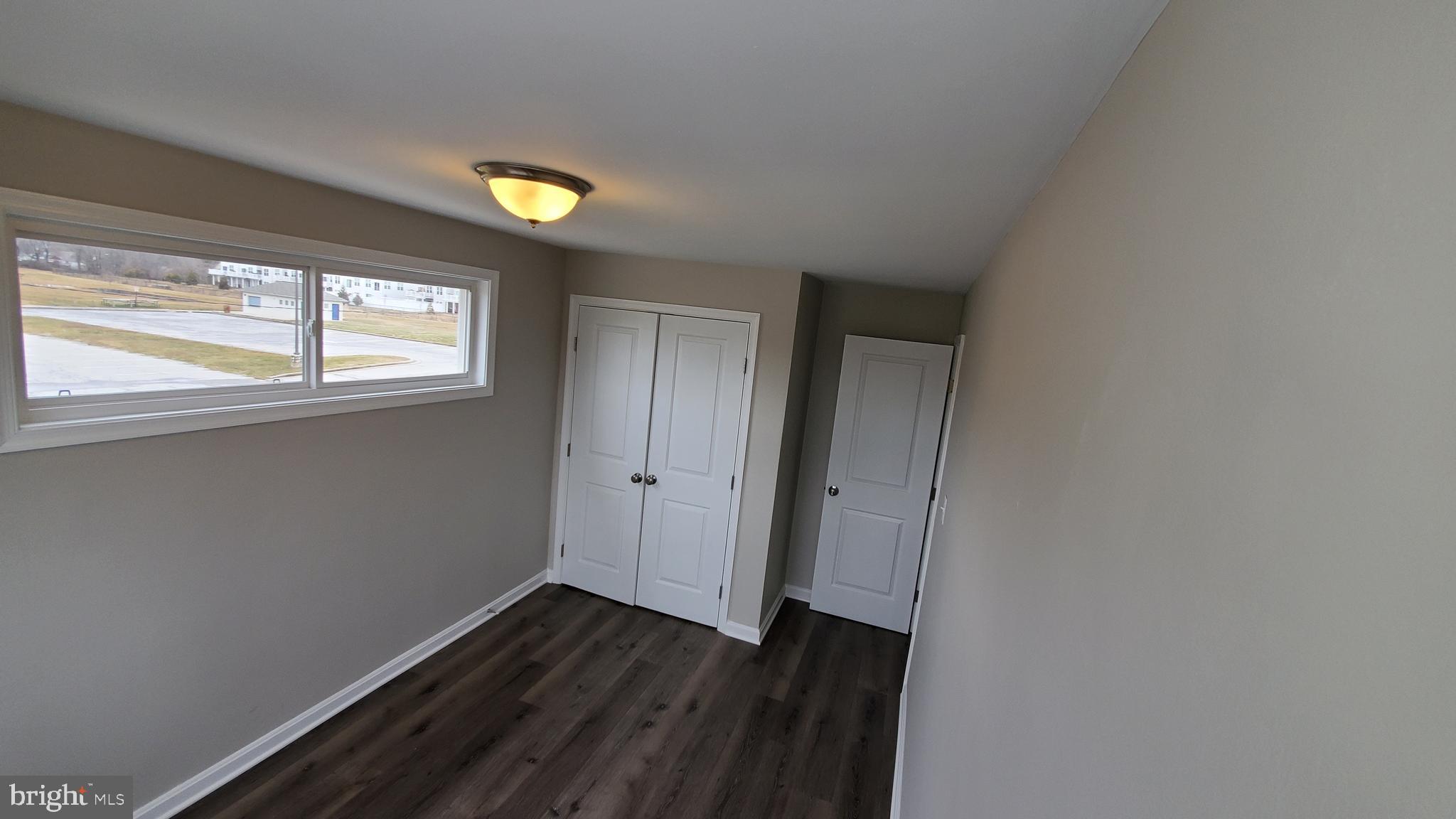 NORTH POINT VILLAGE - Residential Lease