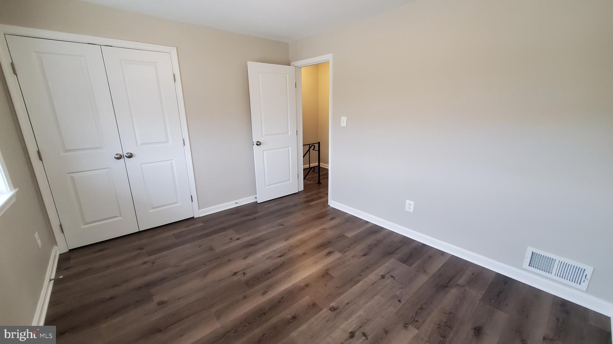 NORTH POINT VILLAGE - Residential Lease