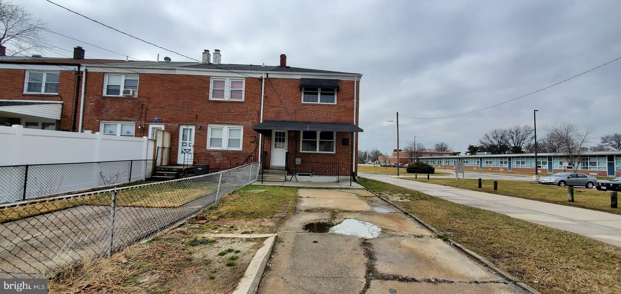 NORTH POINT VILLAGE - Residential Lease