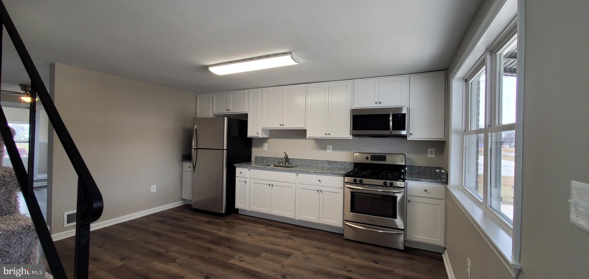 NORTH POINT VILLAGE - Residential Lease