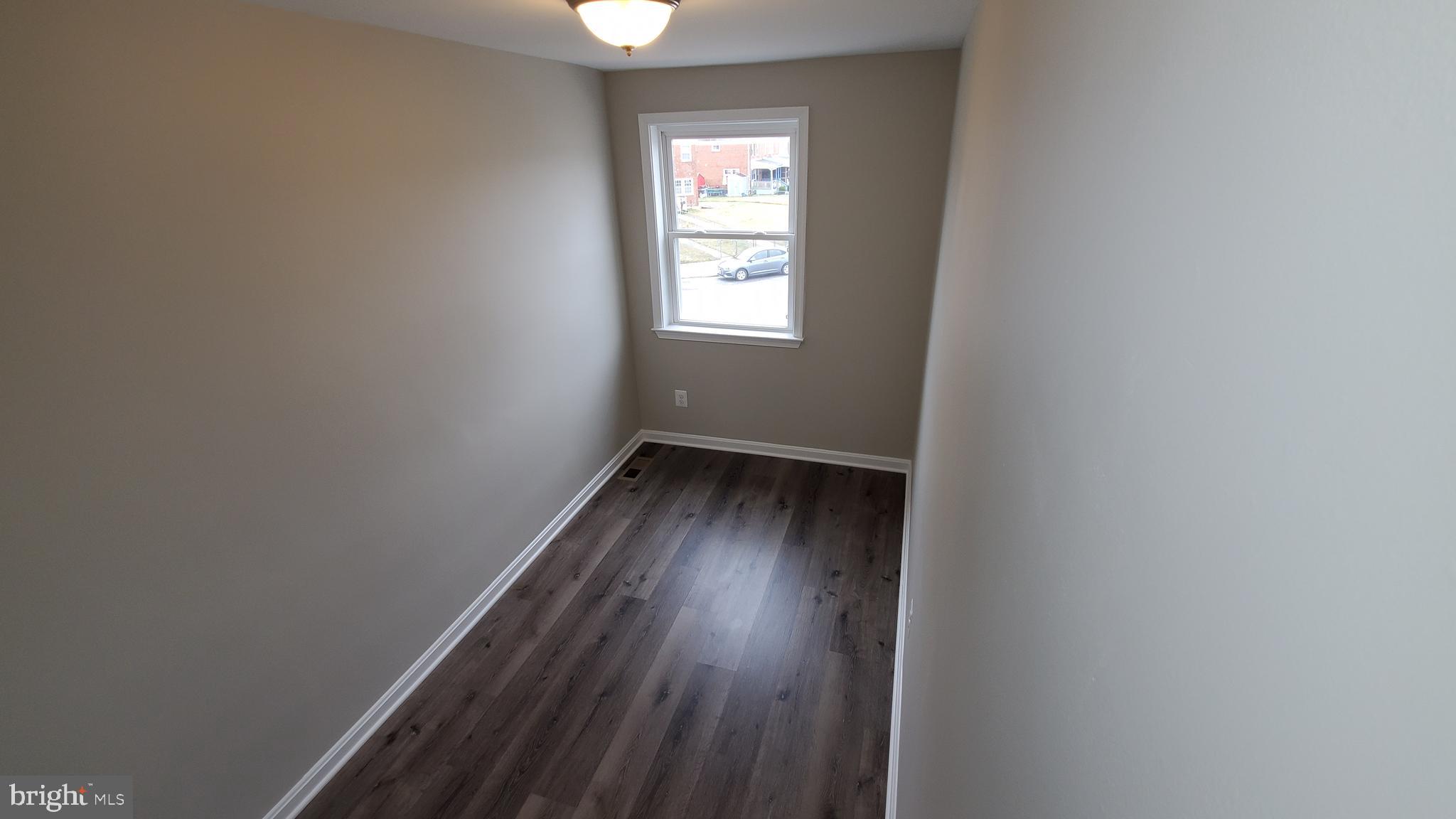 NORTH POINT VILLAGE - Residential Lease