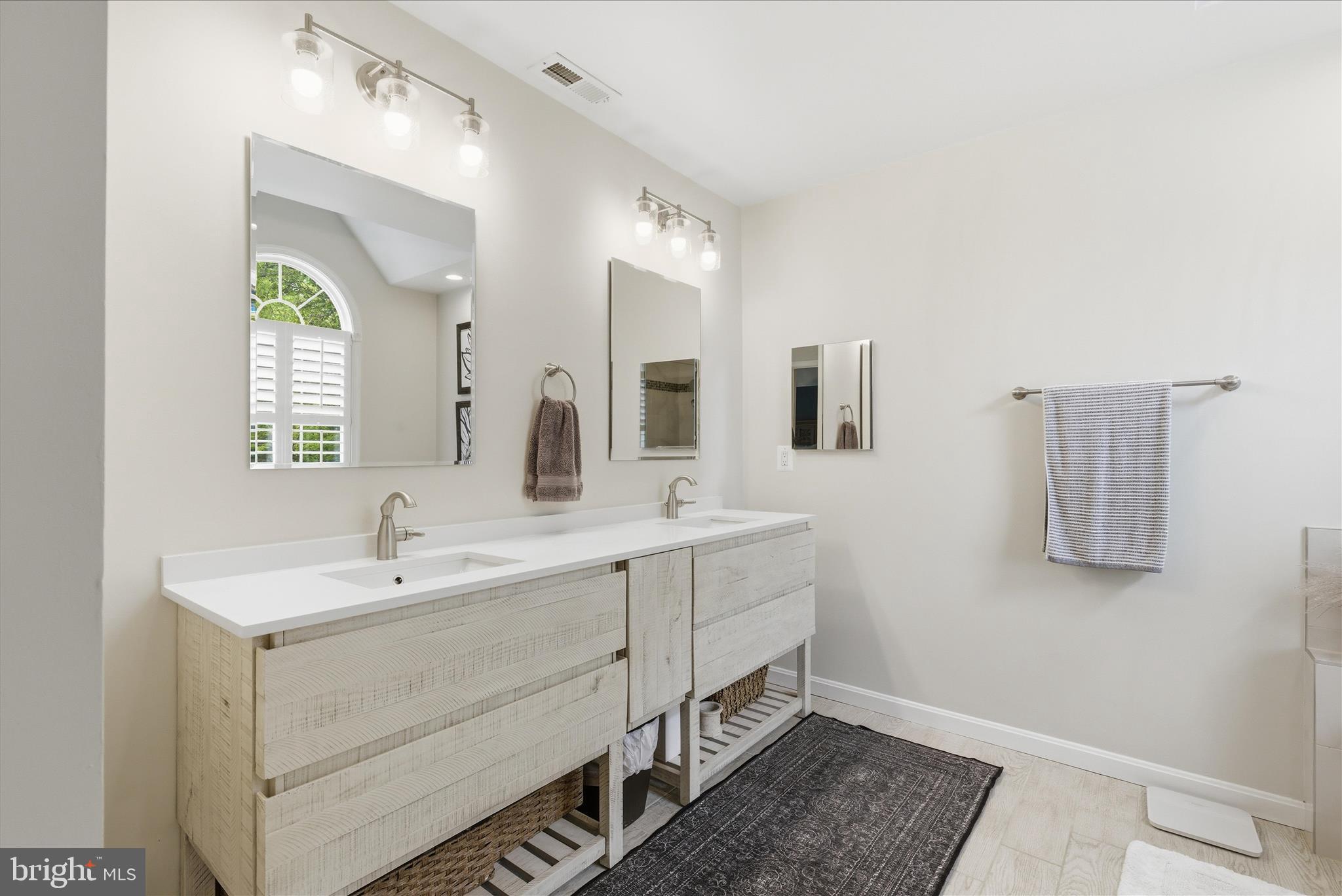 BEVERLY MANOR - Residential