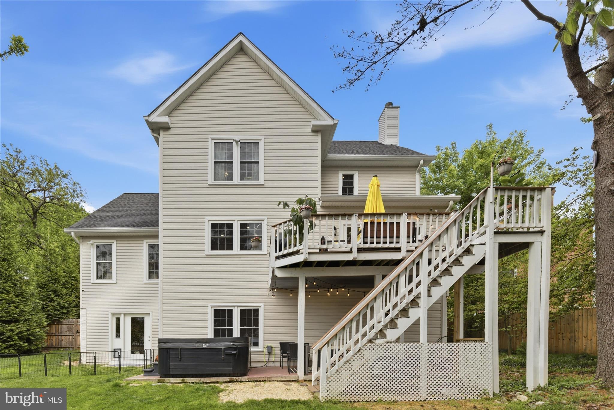 BEVERLY MANOR - Residential