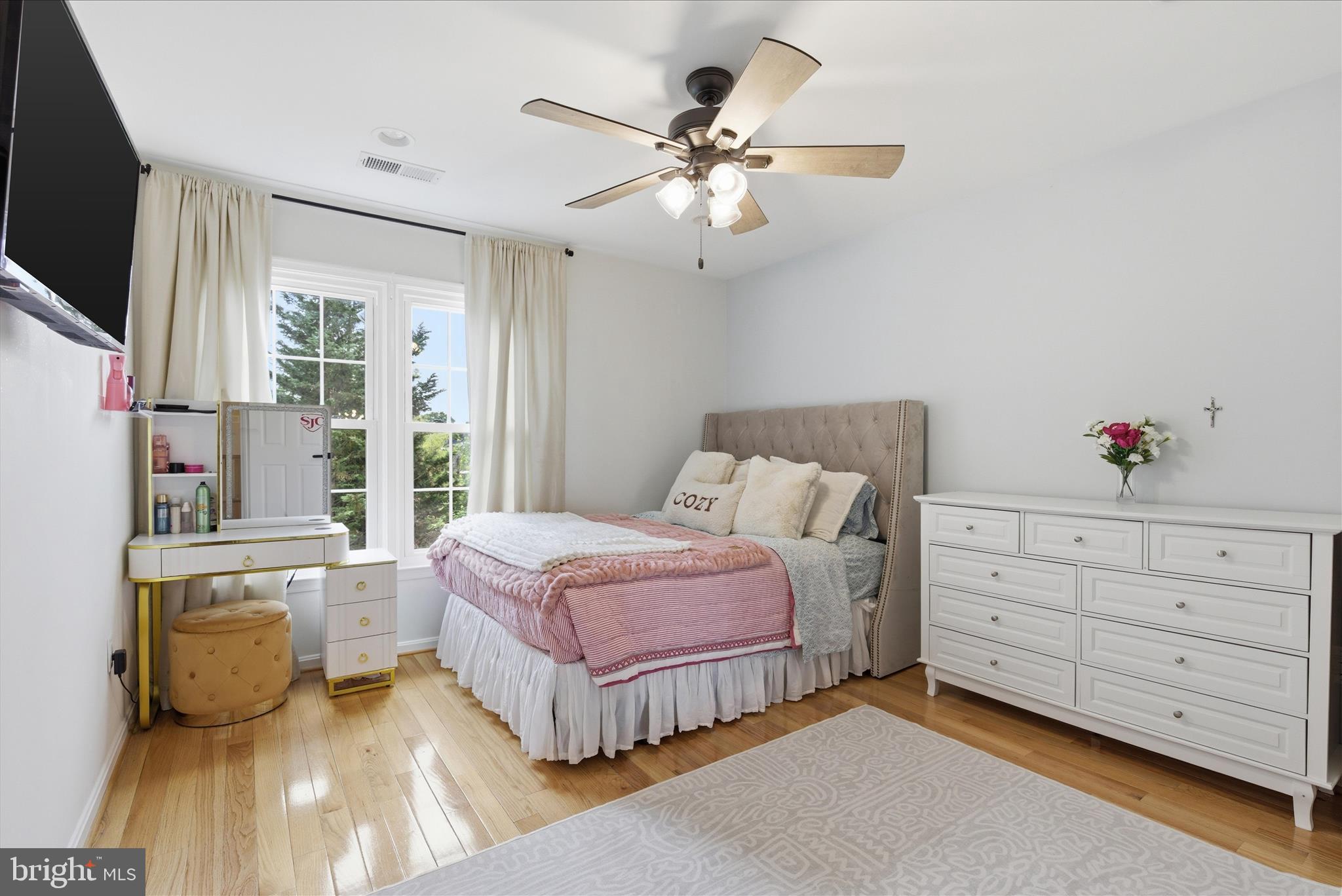 BEVERLY MANOR - Residential