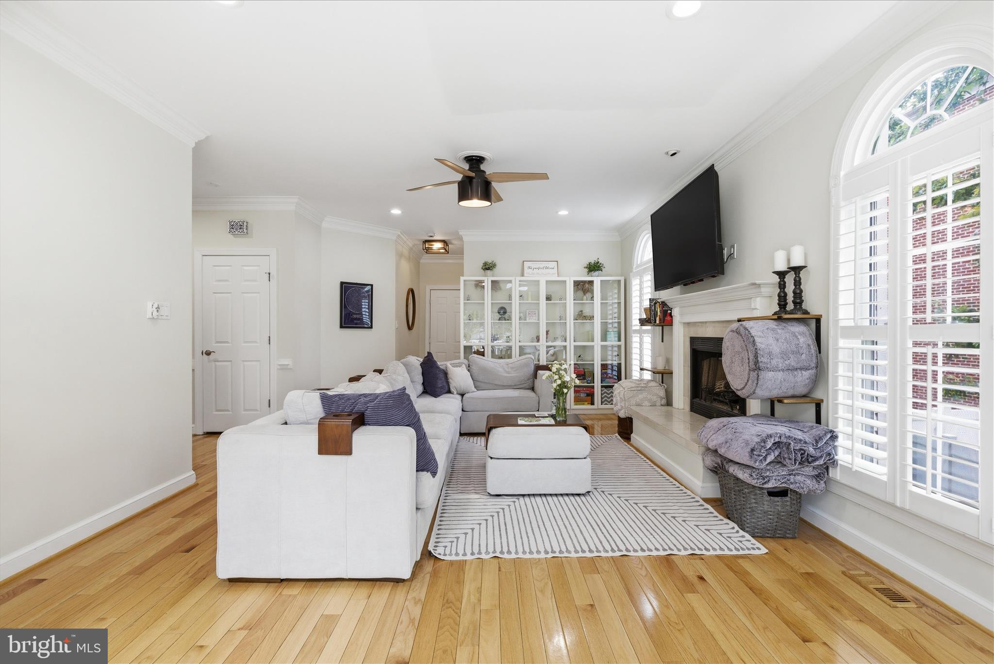 BEVERLY MANOR - Residential