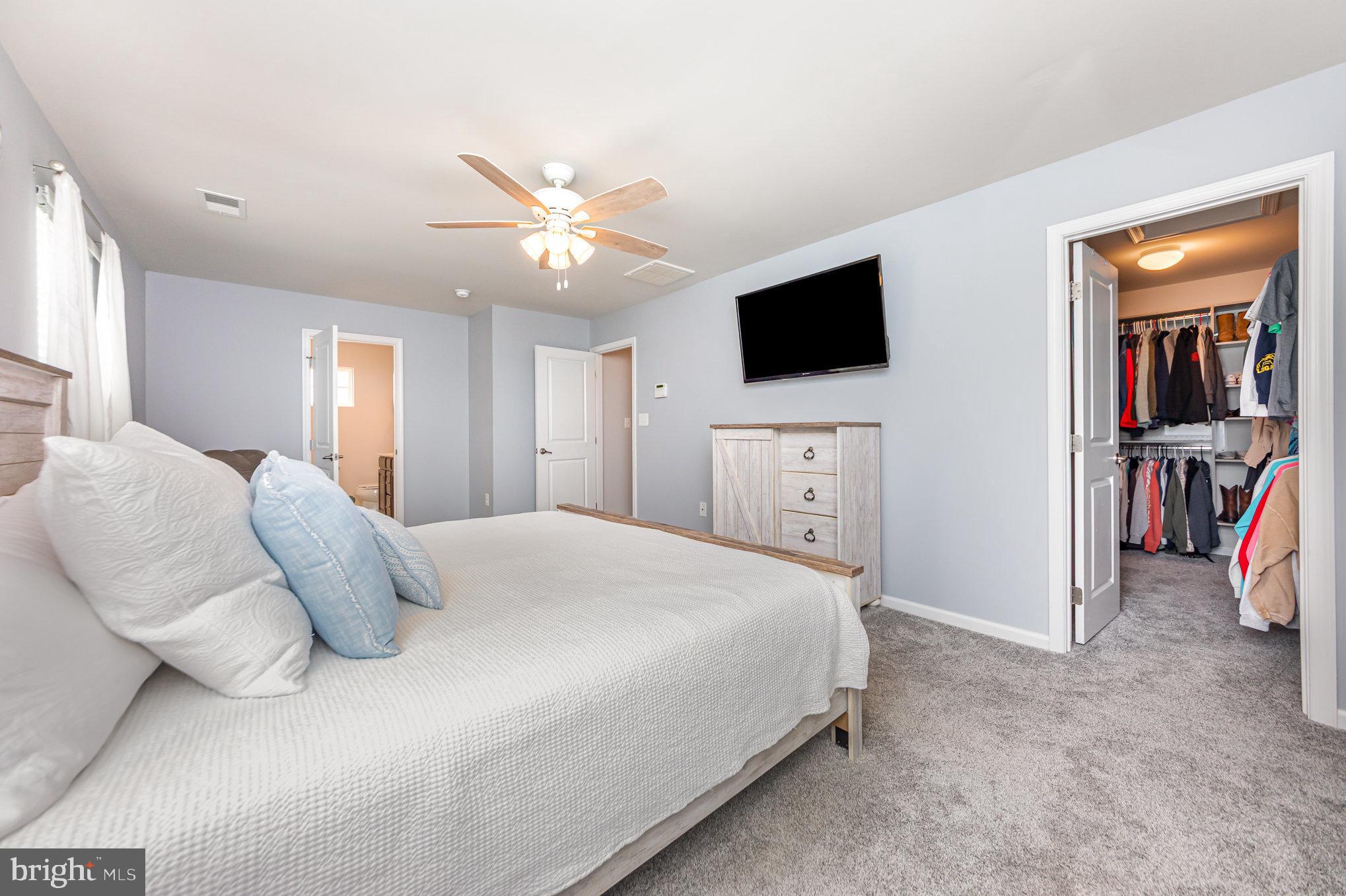 LEE'S PARKE - Residential