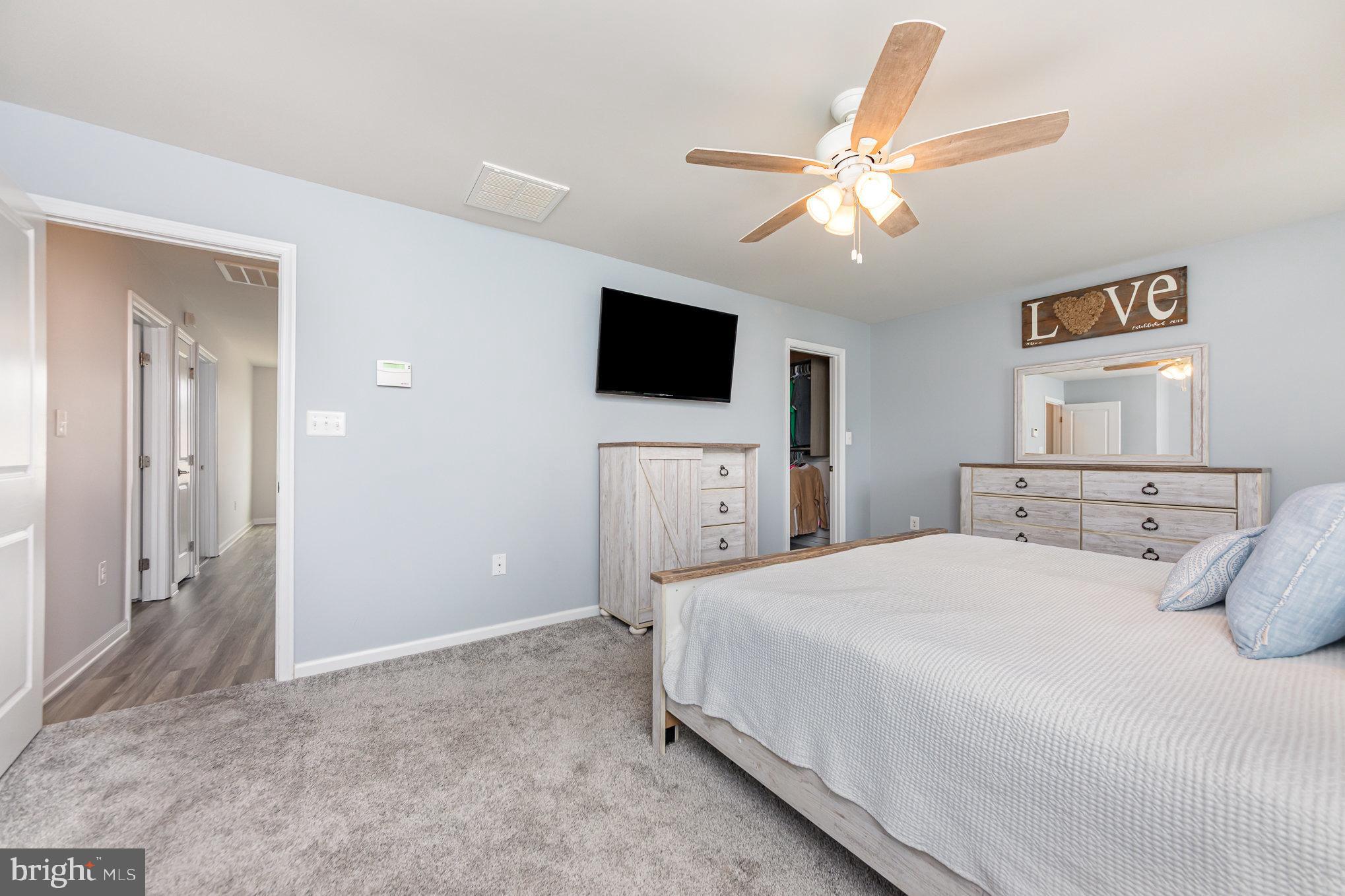 LEE'S PARKE - Residential