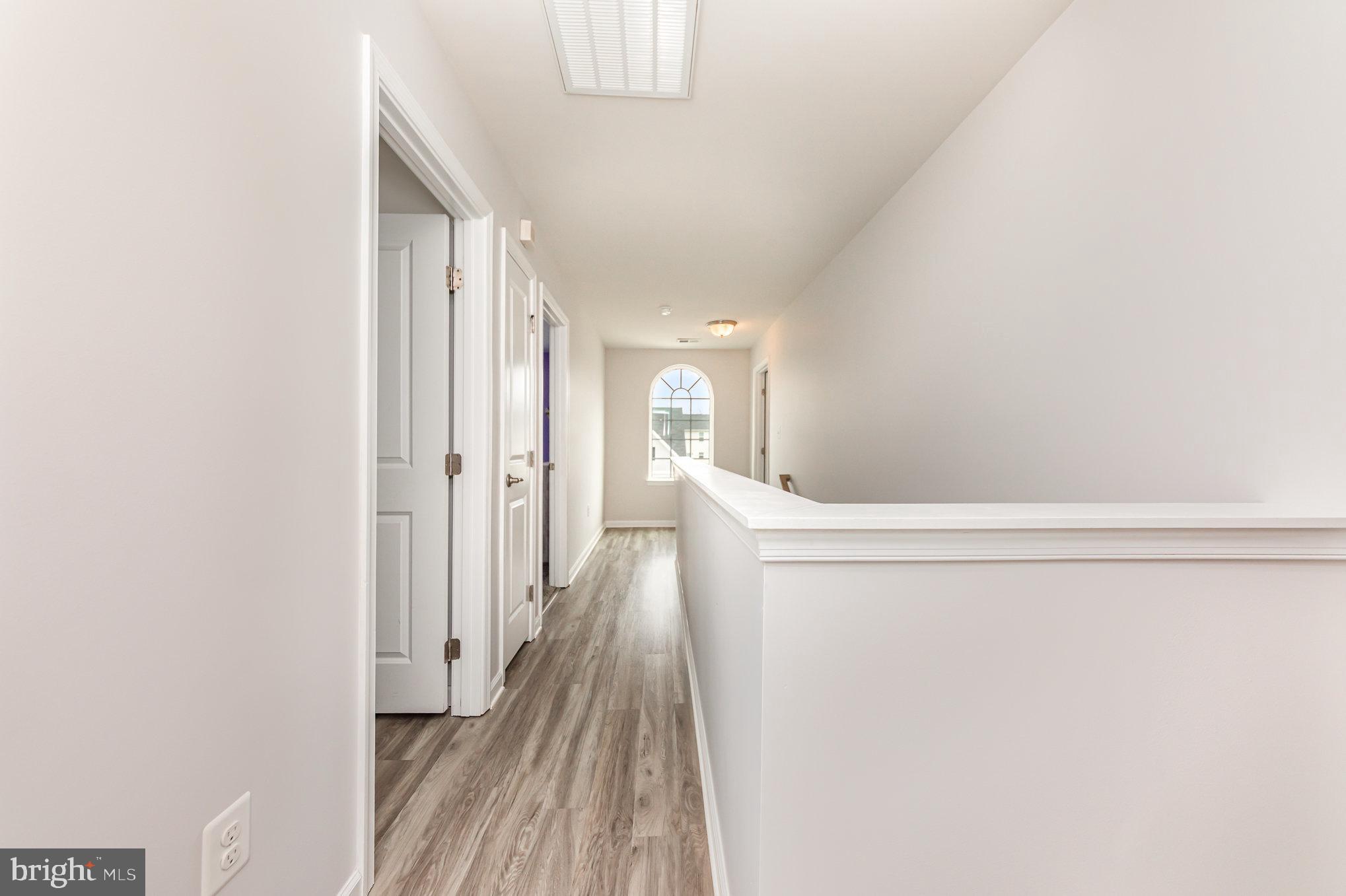 LEE'S PARKE - Residential