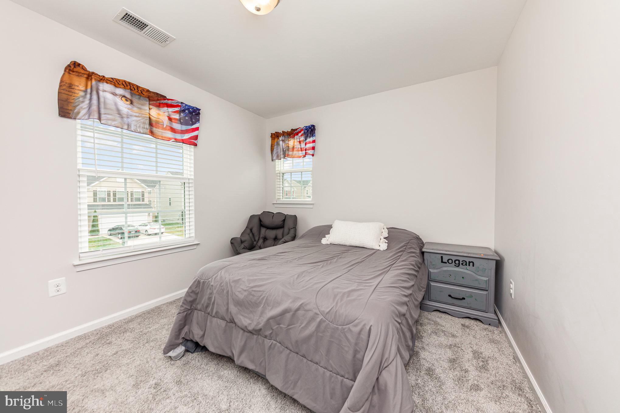 LEE'S PARKE - Residential