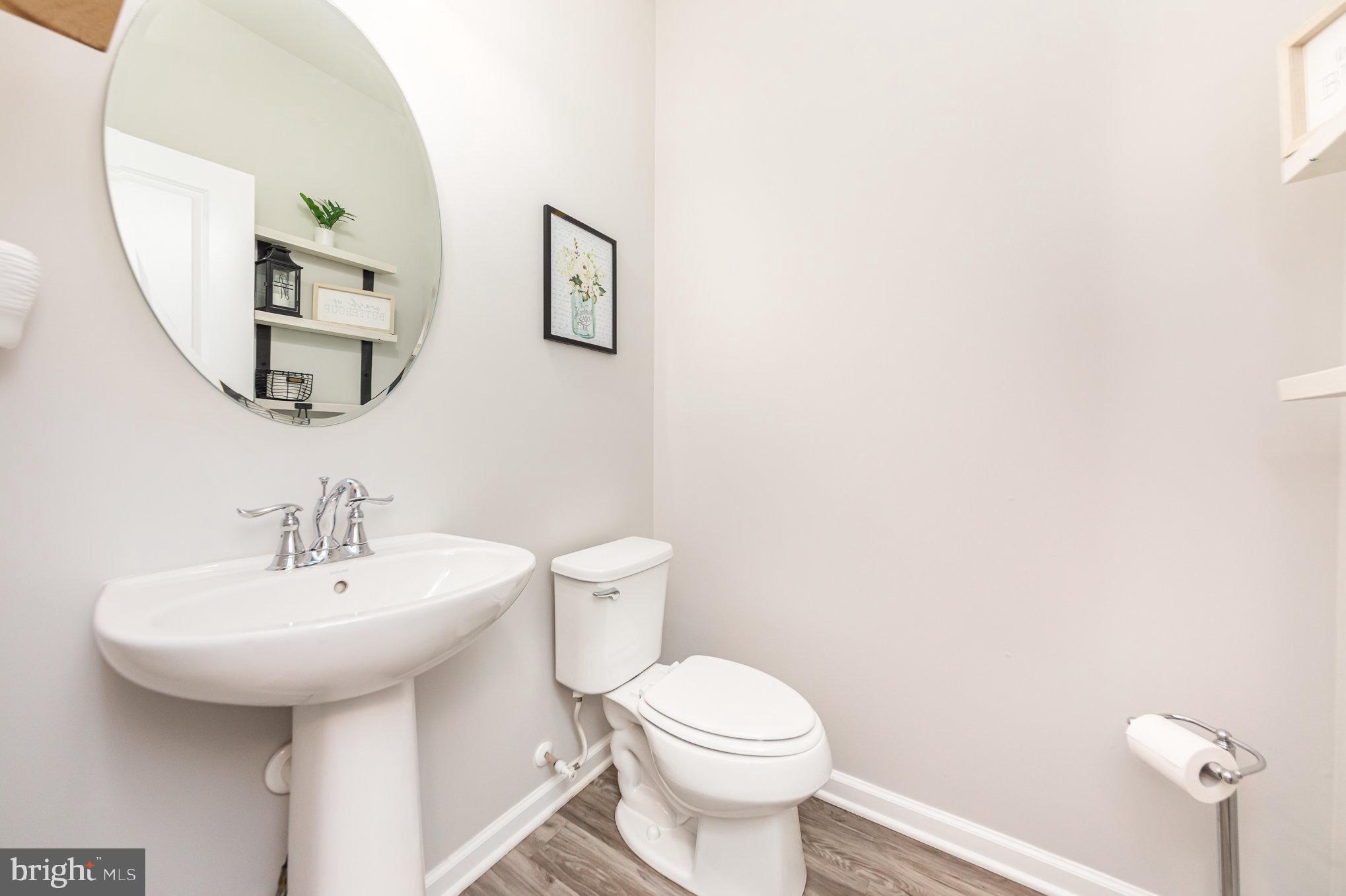 LEE'S PARKE - Residential