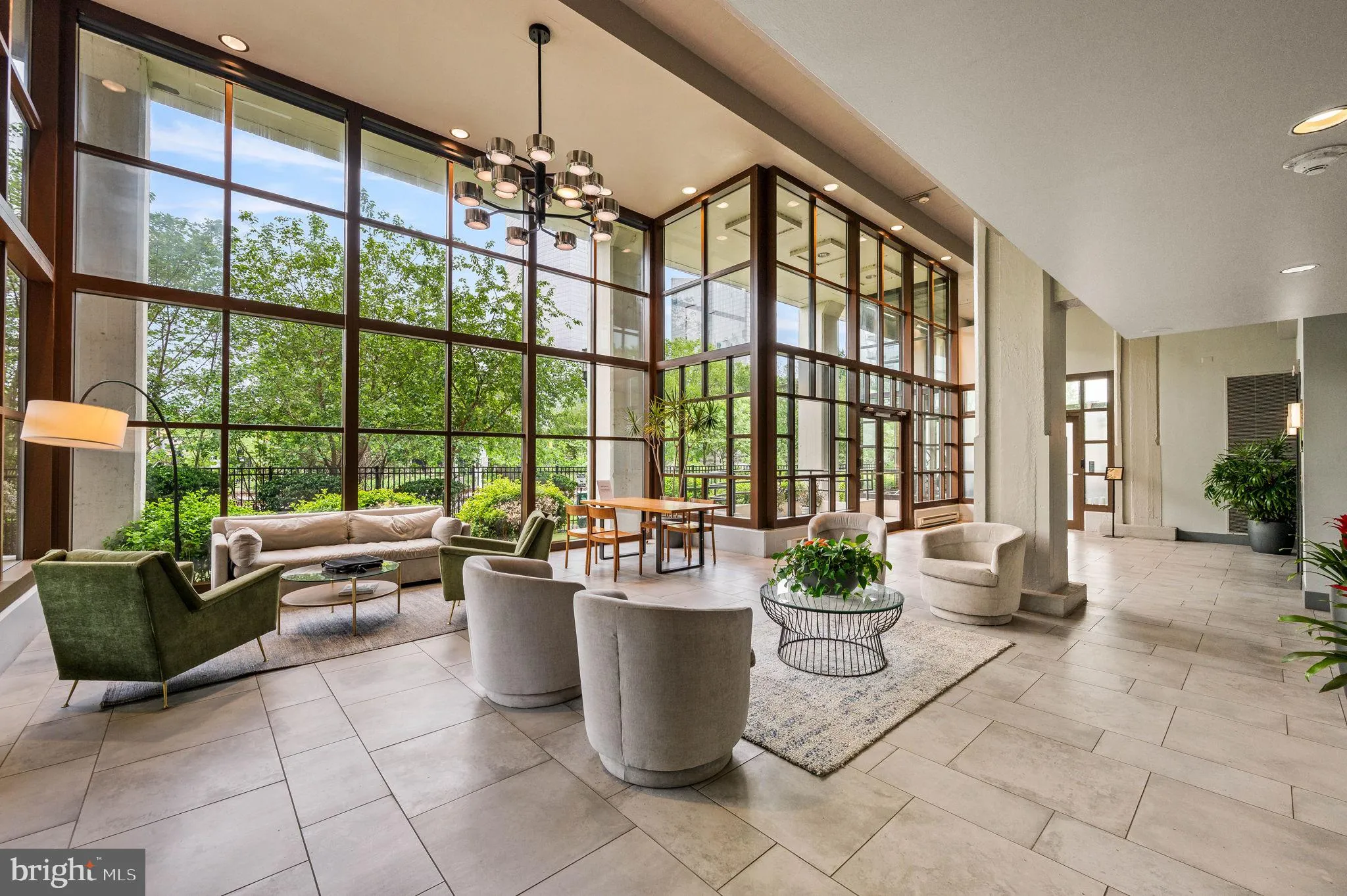 Philadelphia, Pennsylvania 19103, United States, 1 Bedroom Bedrooms, ,1 BathroomBathrooms,Residential,Active,128701