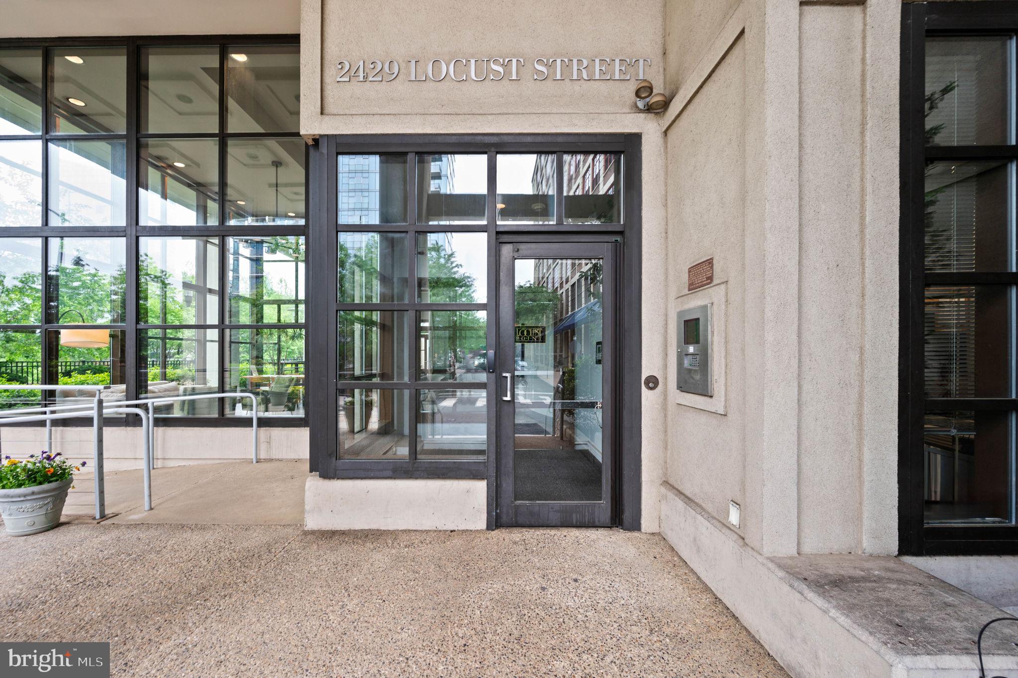 2429 LOCUST STREET 41 409