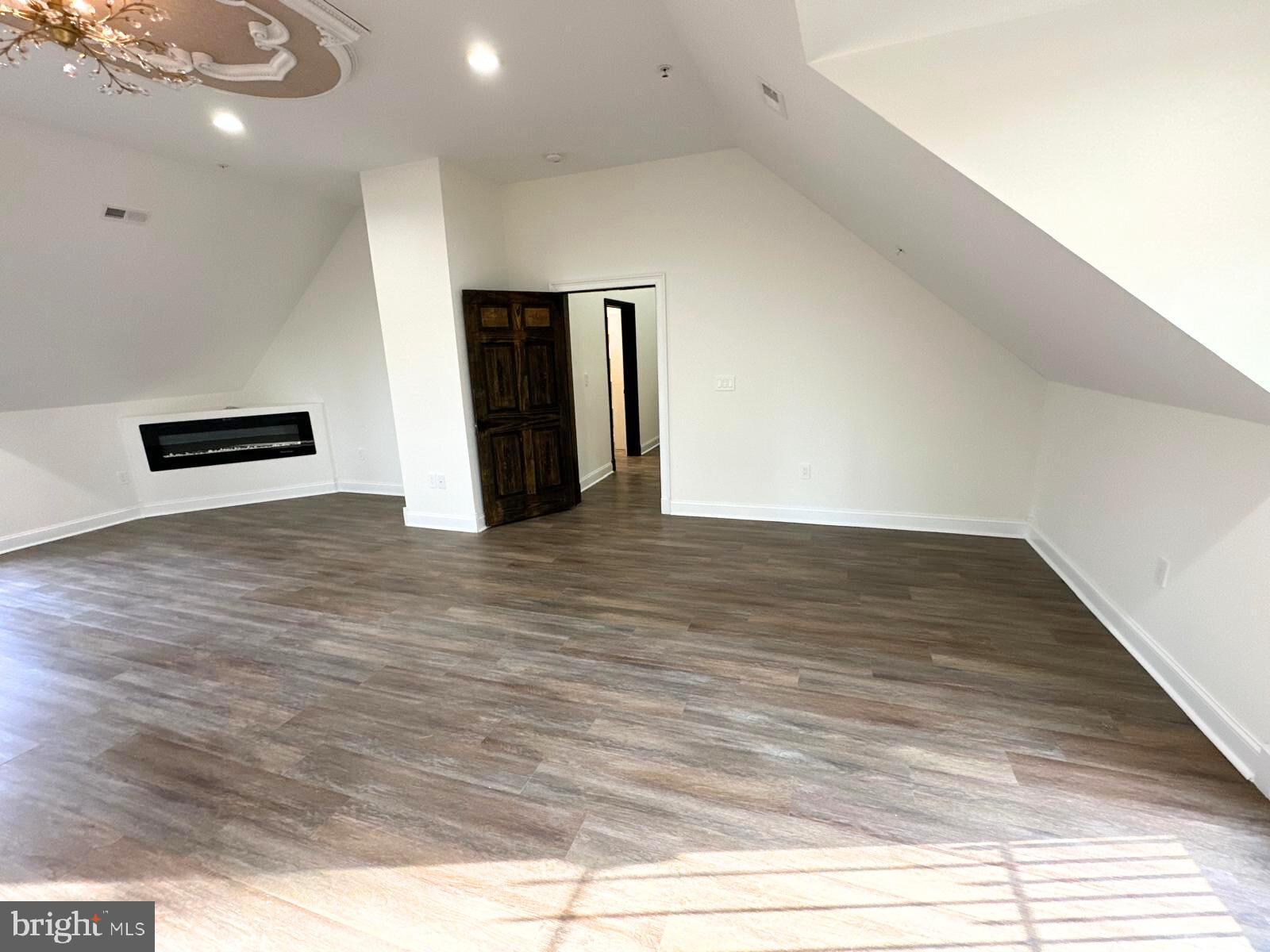 UPPER MARLBORO - Residential